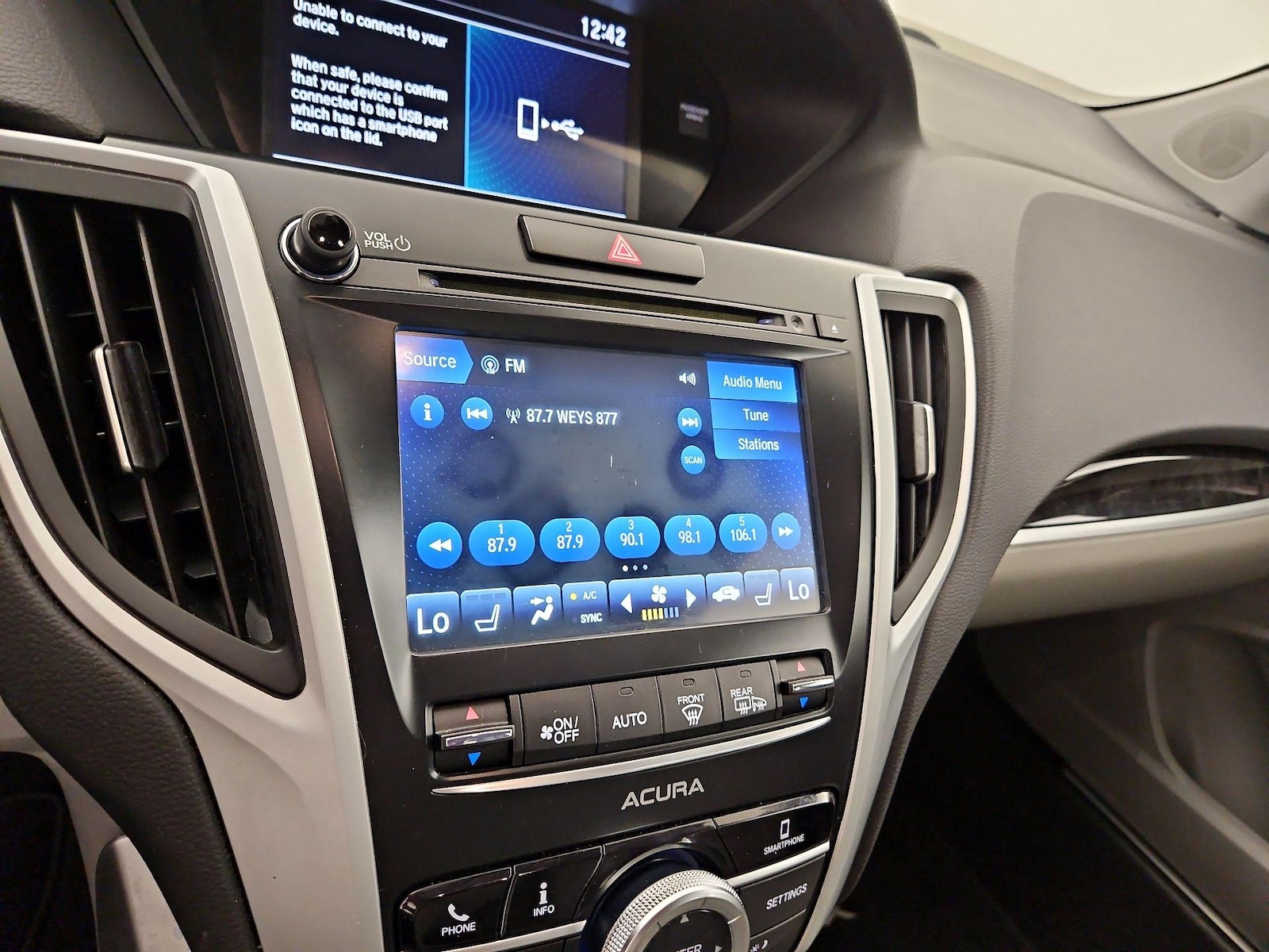 2020 Acura TLX Base - Photo 16