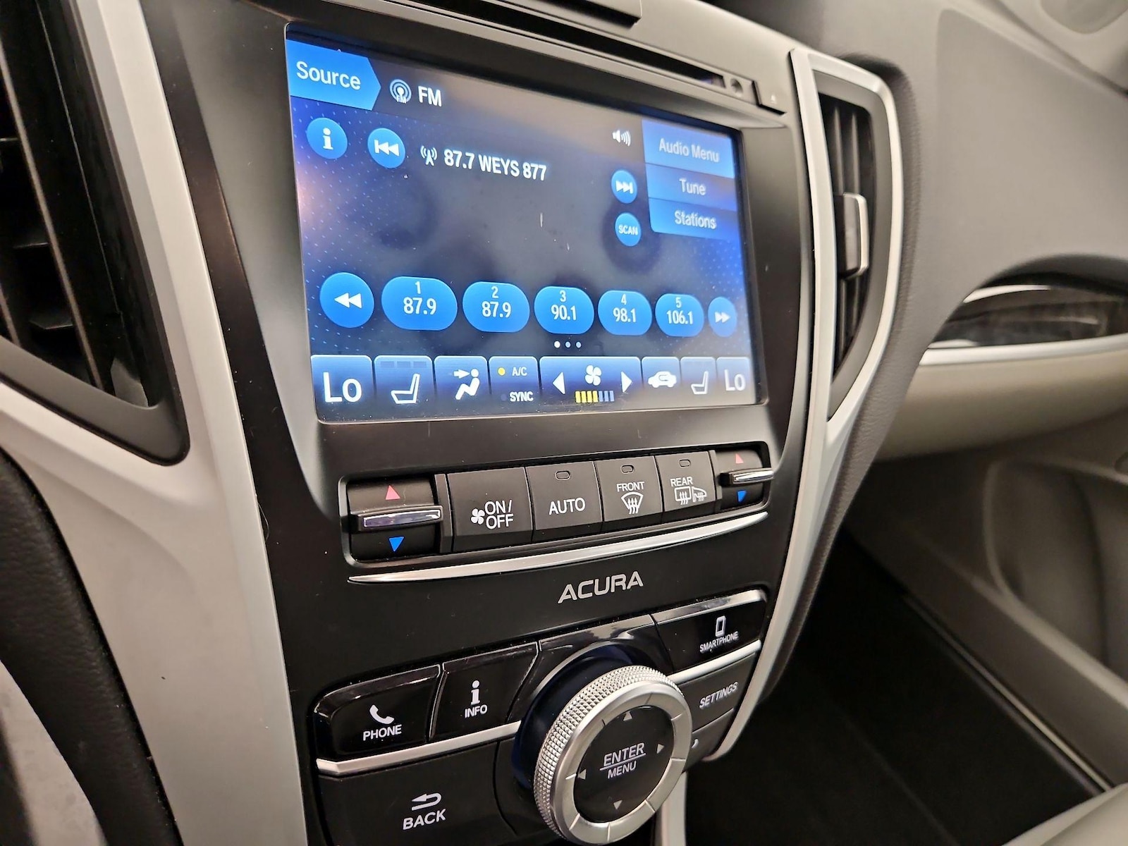 2020 Acura TLX Base - Photo 17