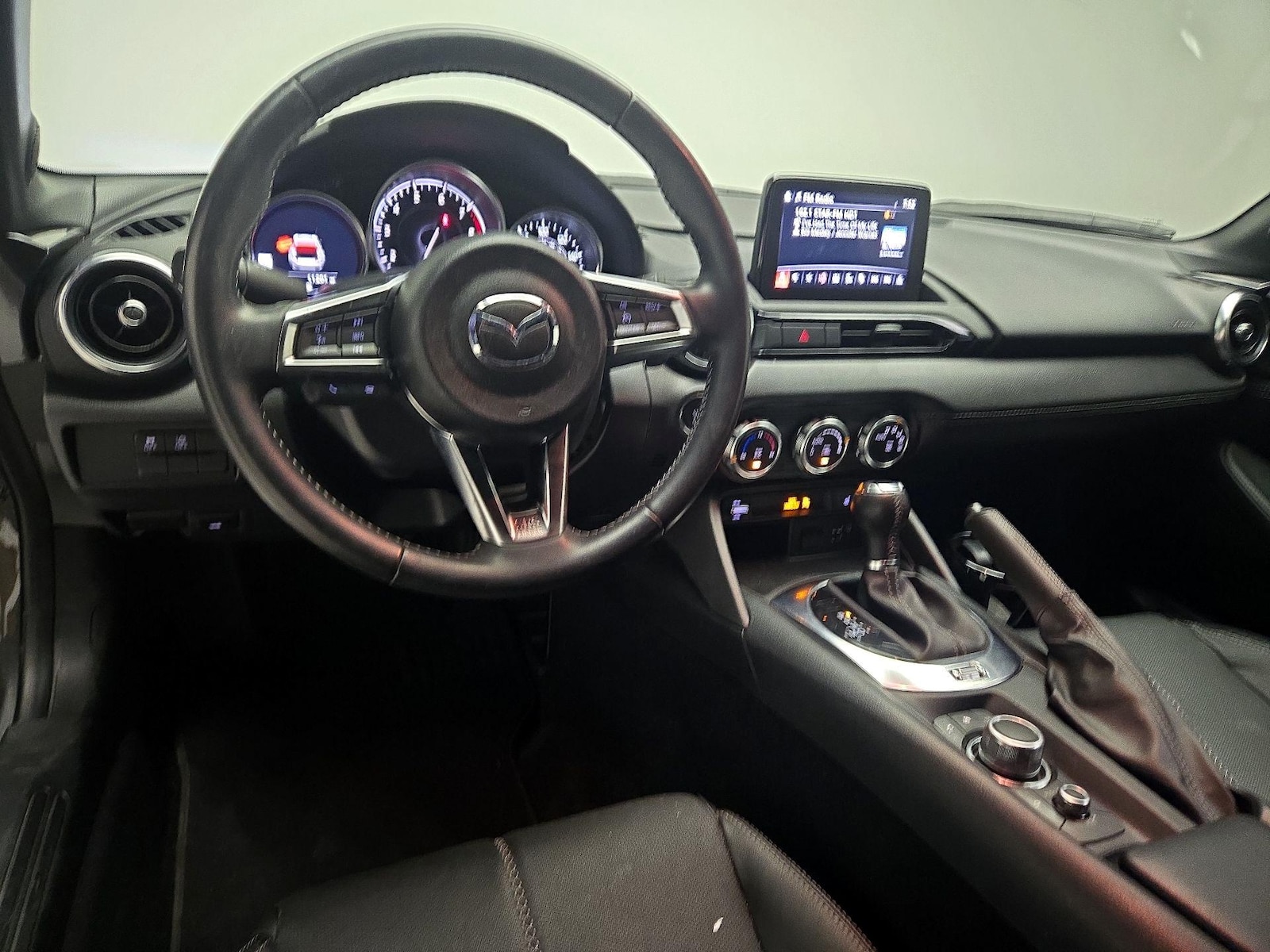 2023 Mazda MX-5 Miata RF Grand Touring - Photo 10