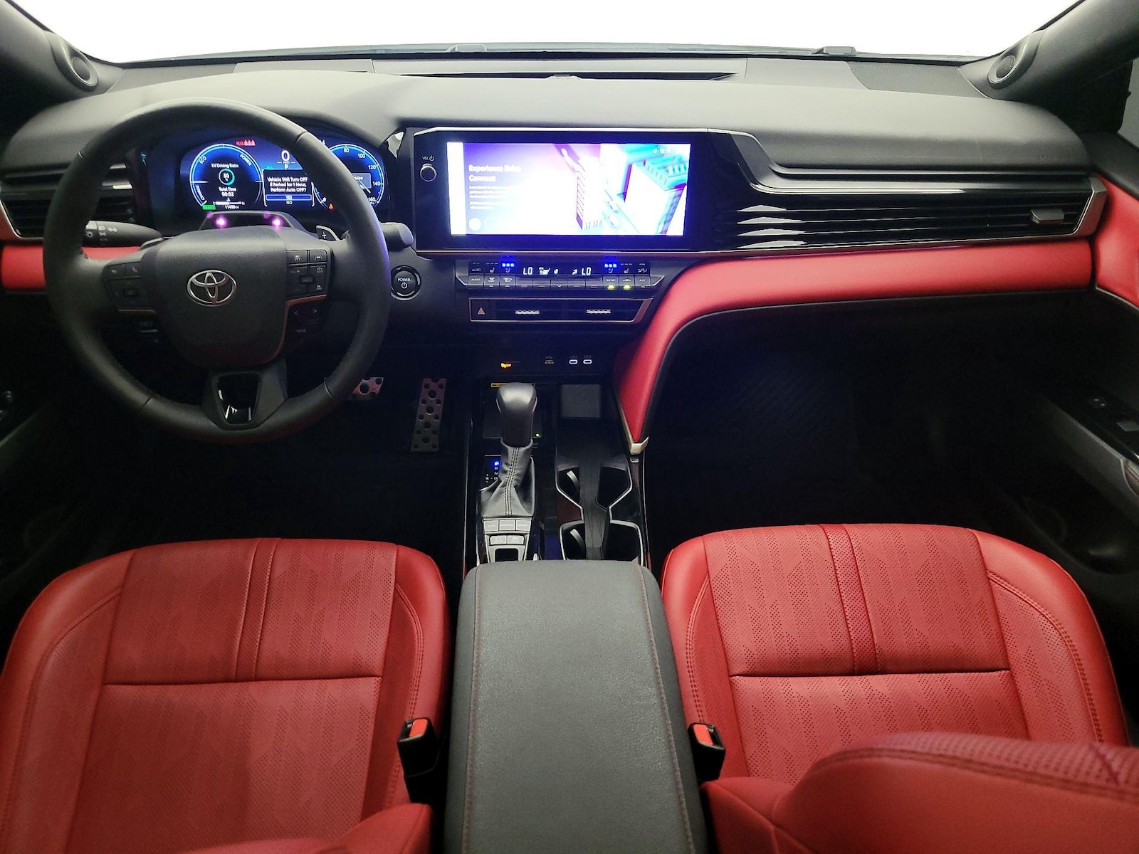 2025 Toyota Camry XSE - Photo 10