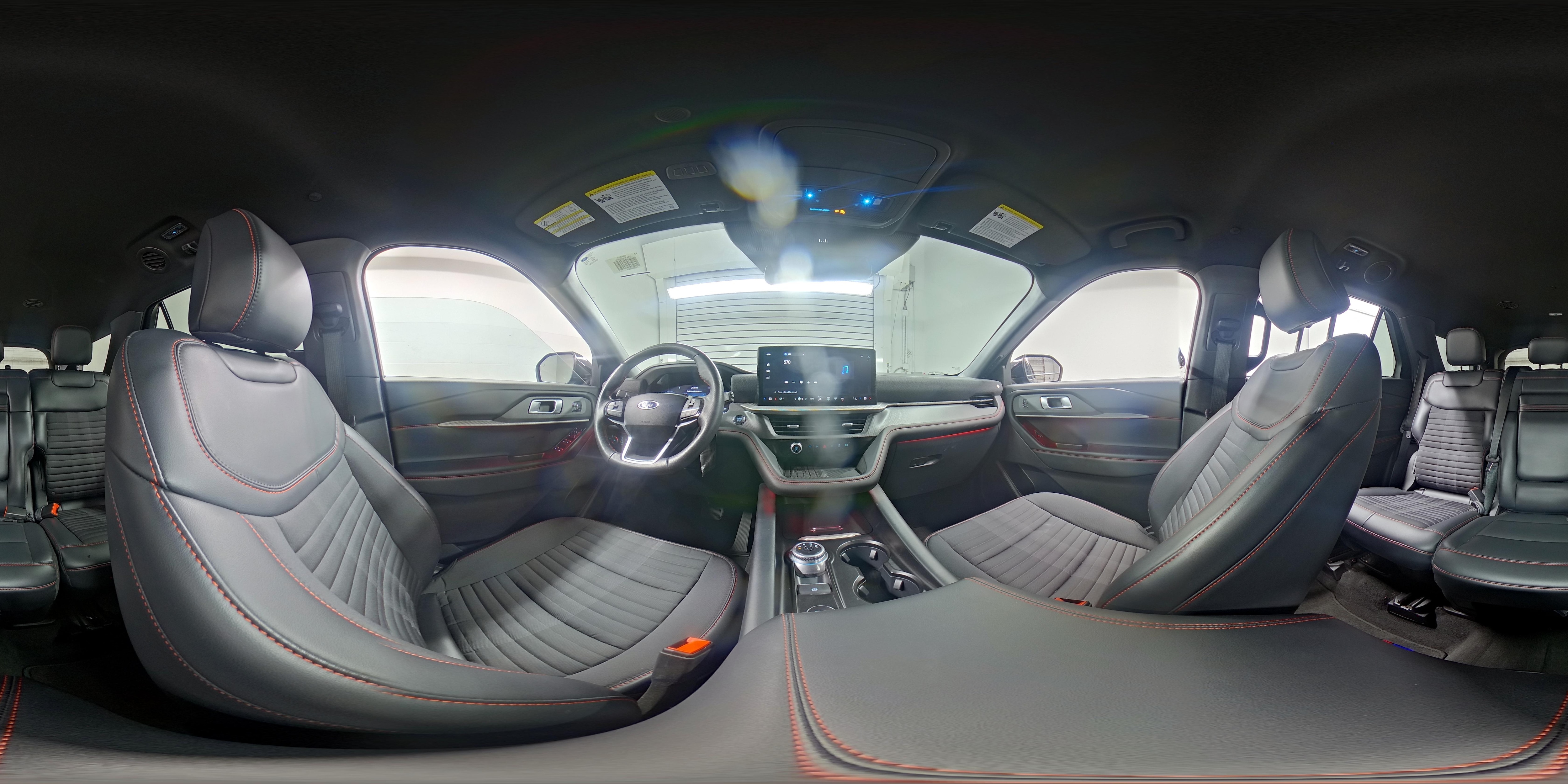 2025 Ford Explorer ST-LINE - Photo 24