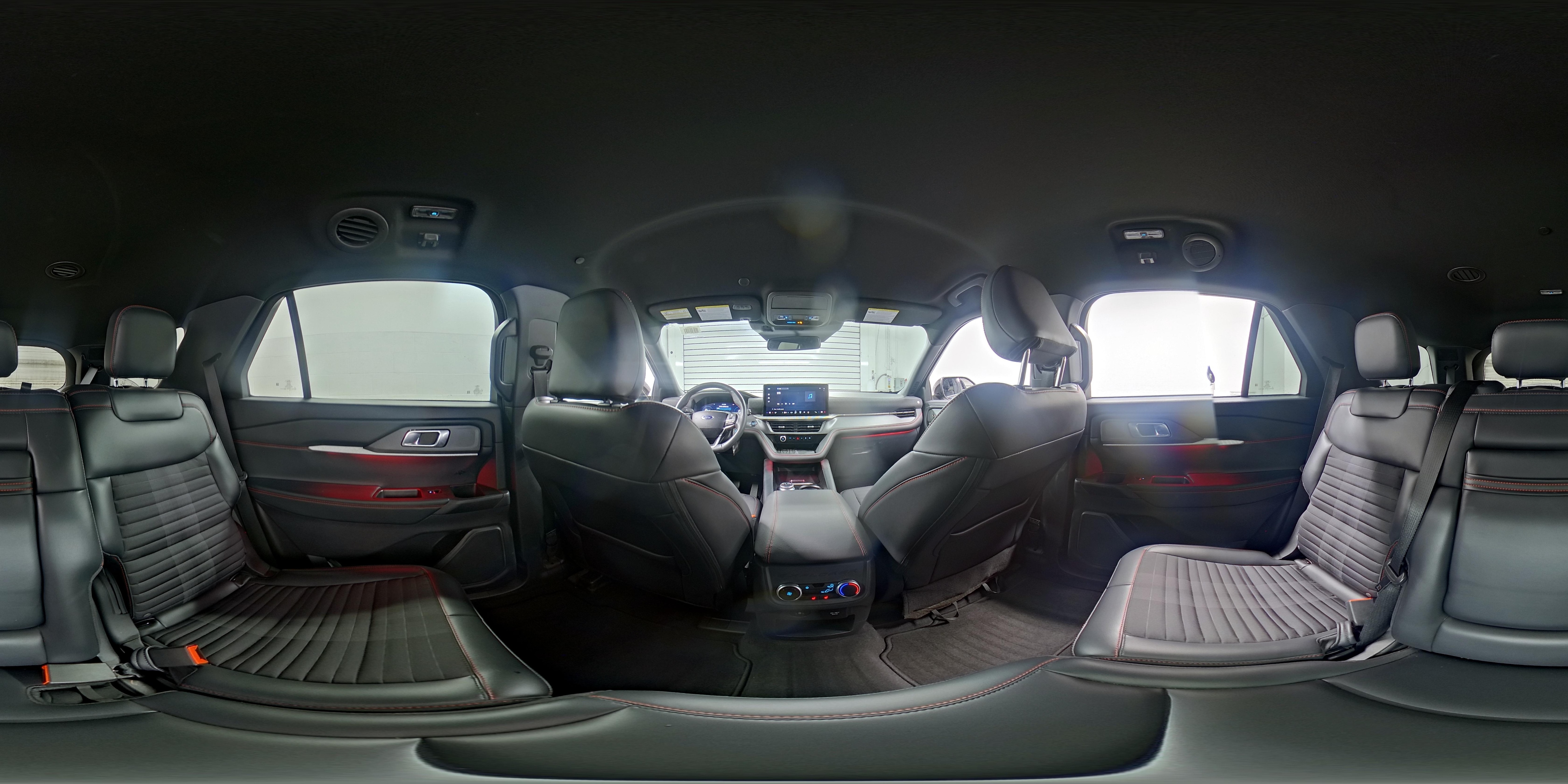 2025 Ford Explorer ST-LINE - Photo 25