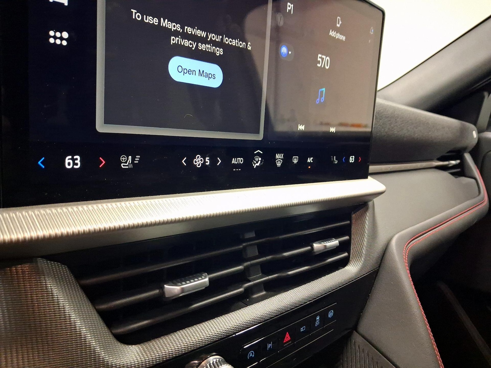 2025 Ford Explorer ST-LINE - Photo 17