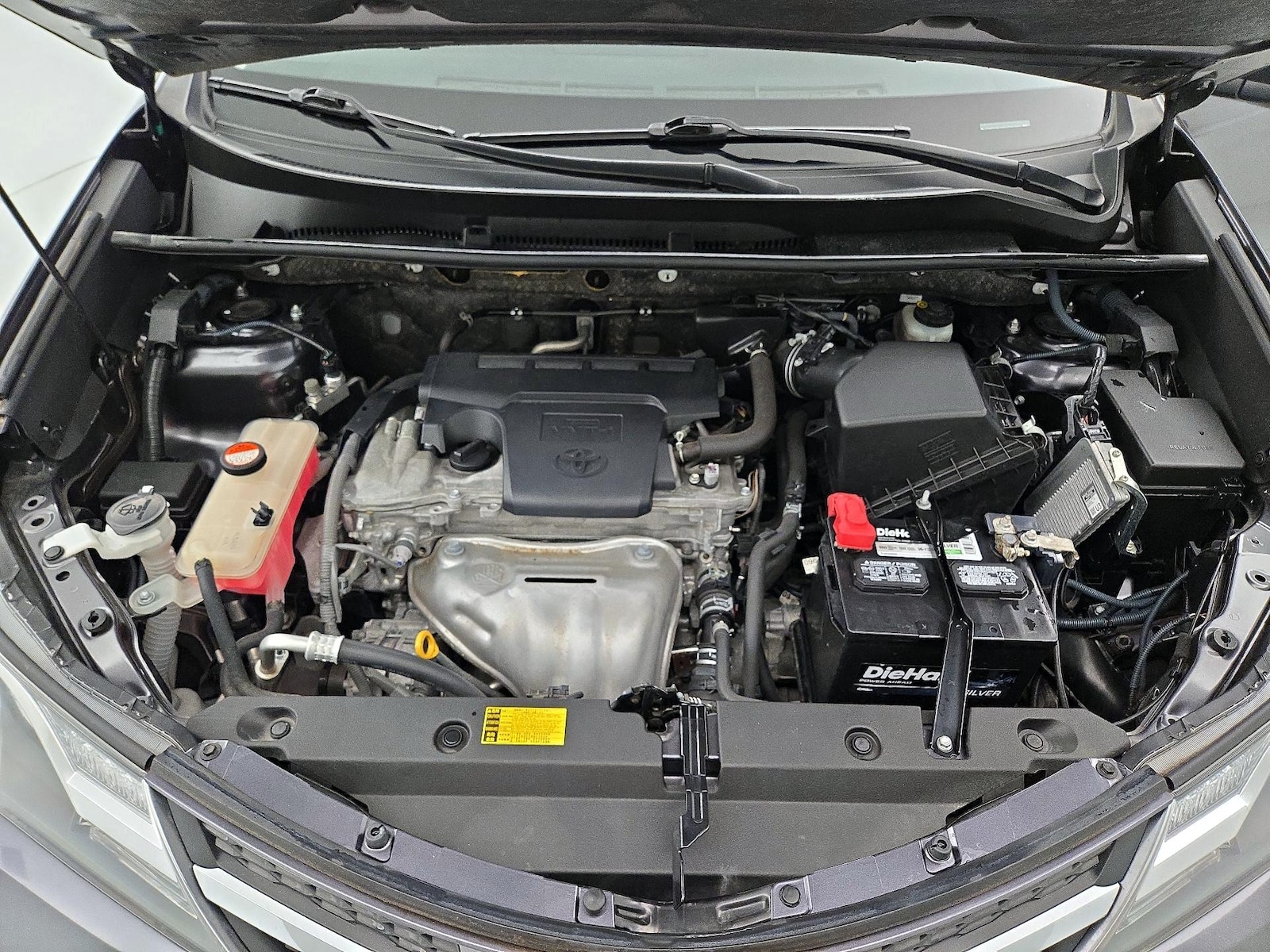 2015 Toyota RAV4 LE - Photo 23