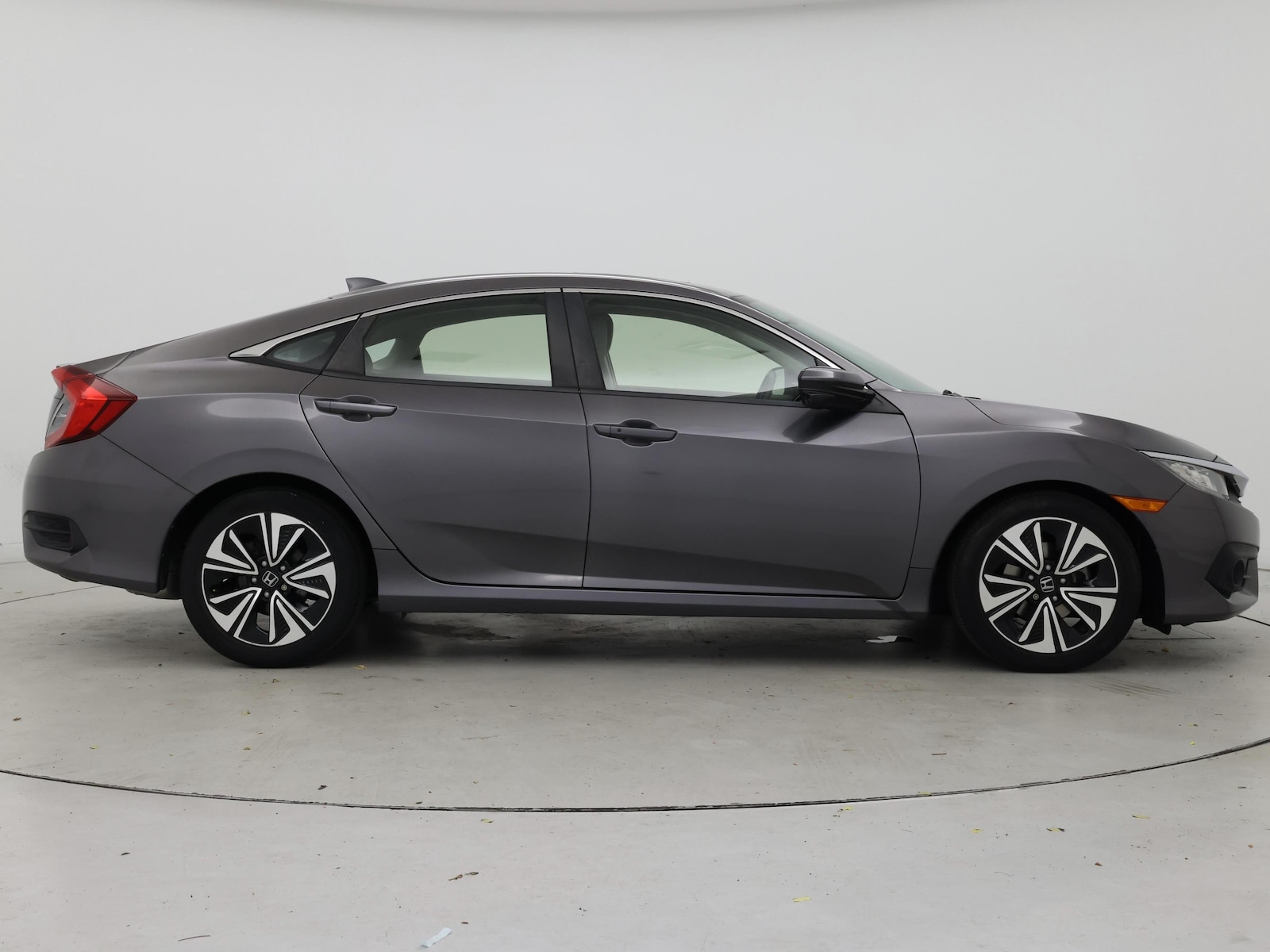 2018 Honda Civic EX-T - Photo 8