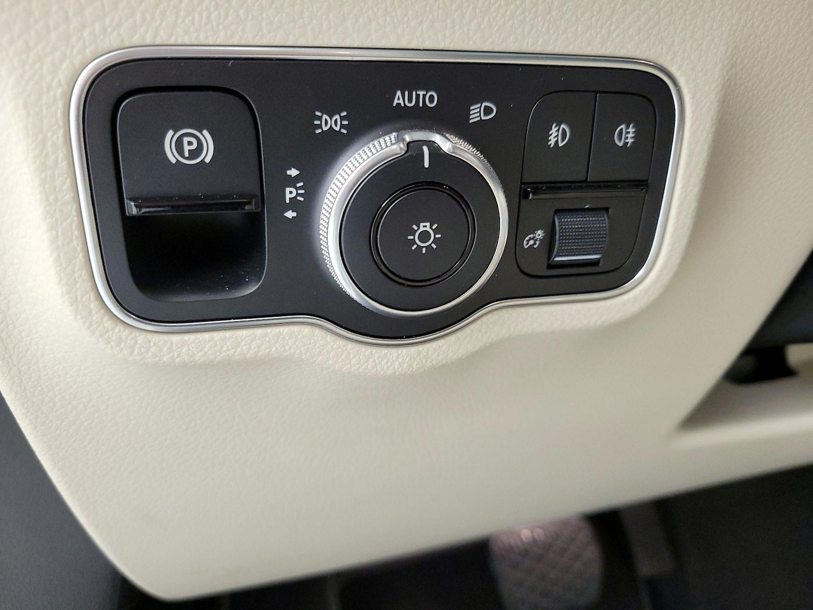 2021 Mercedes-Benz GLB Base - Photo 14