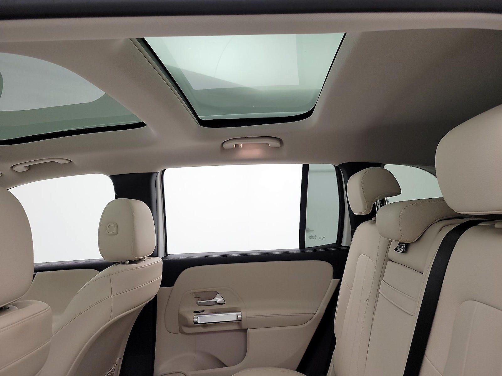 2021 Mercedes-Benz GLB Base - Photo 24
