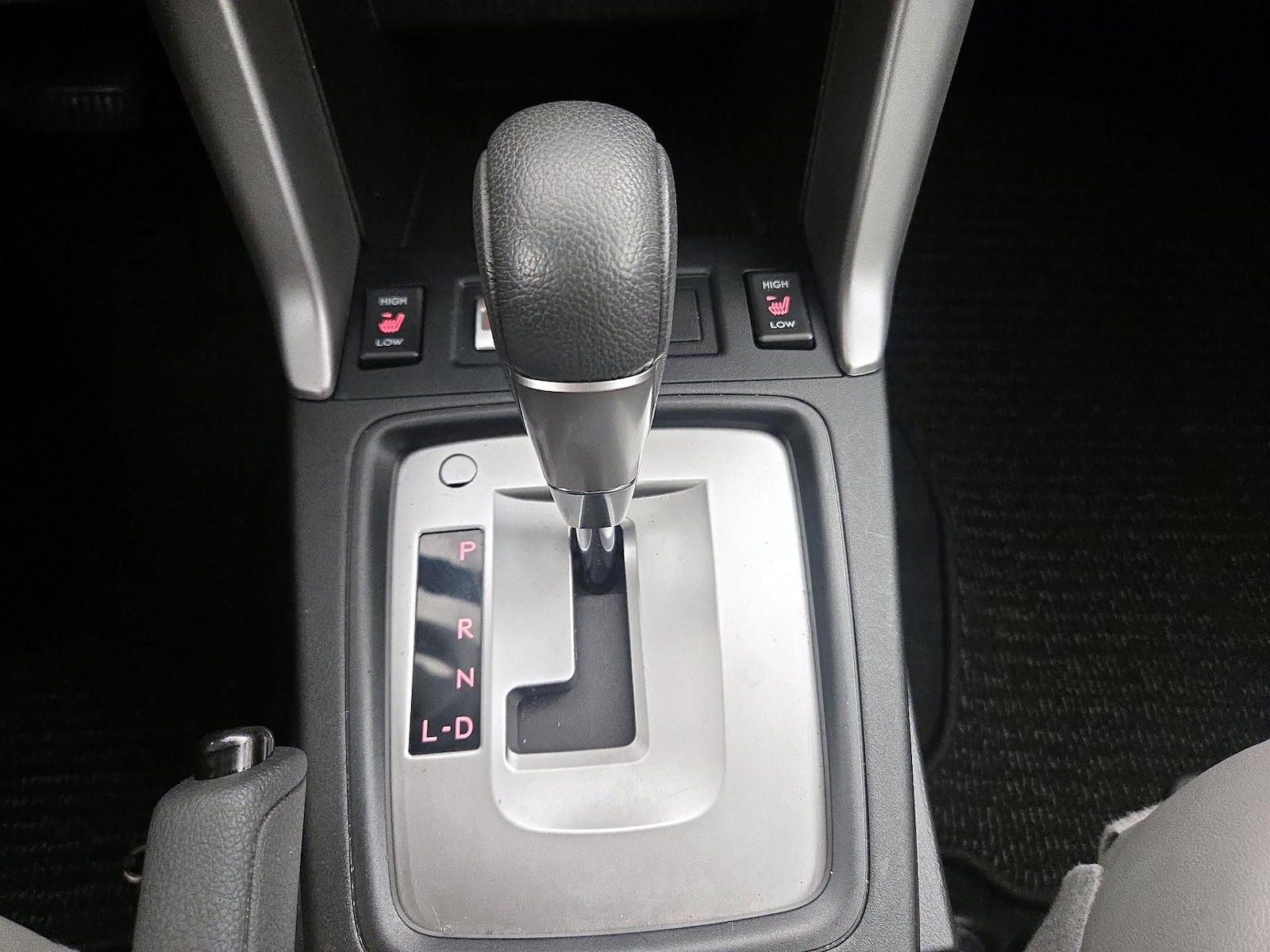 2015 Subaru Forester i Limited - Photo 18