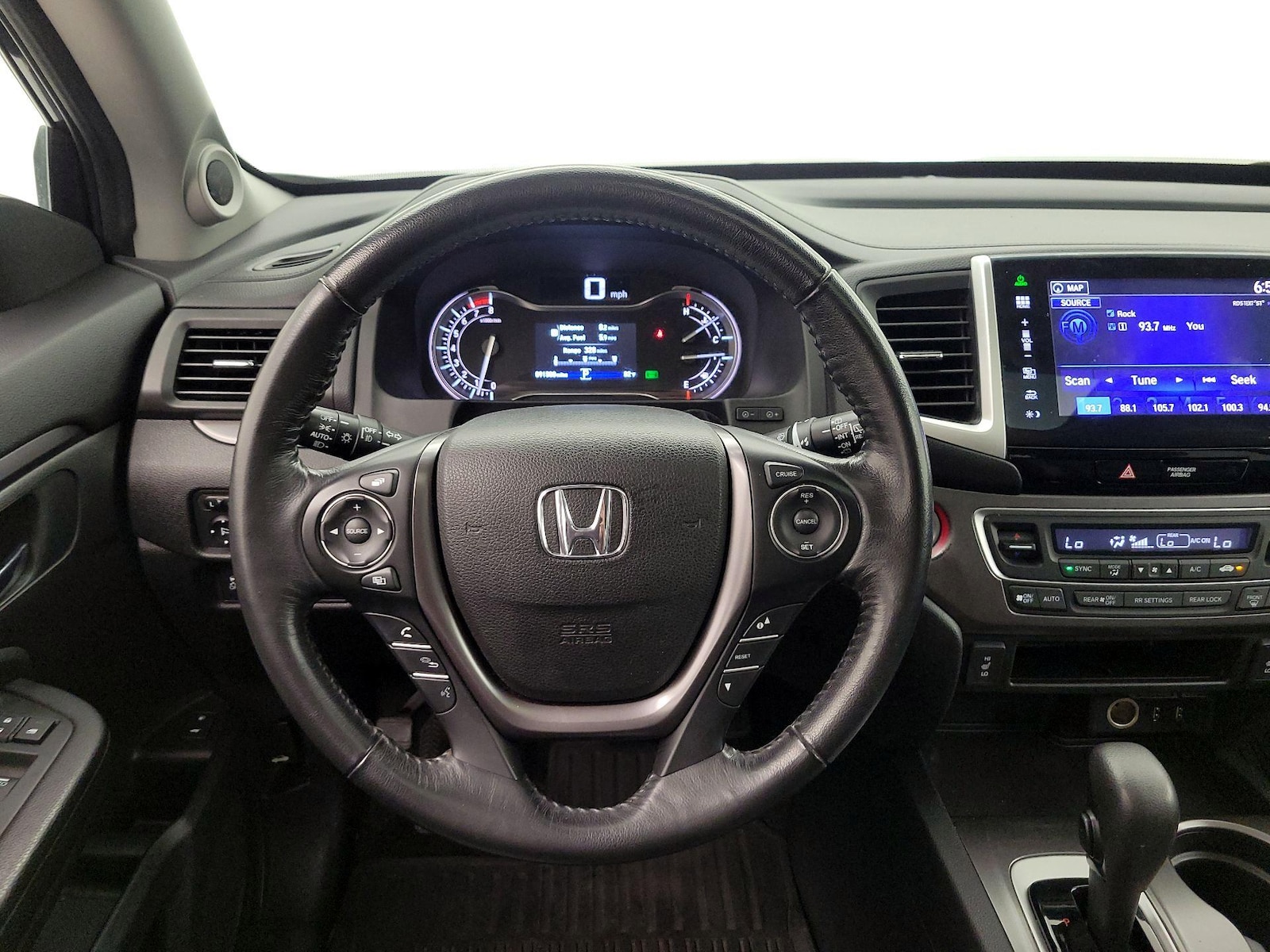 2016 Honda Pilot EX-L - Photo 11