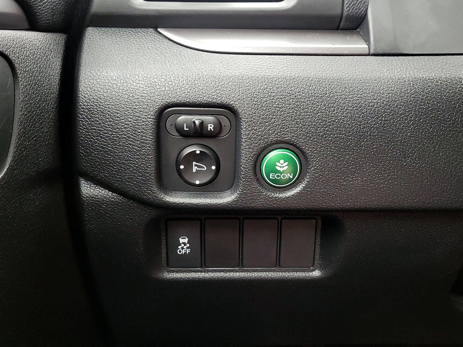 2016 Honda Pilot EX-L - Photo 14