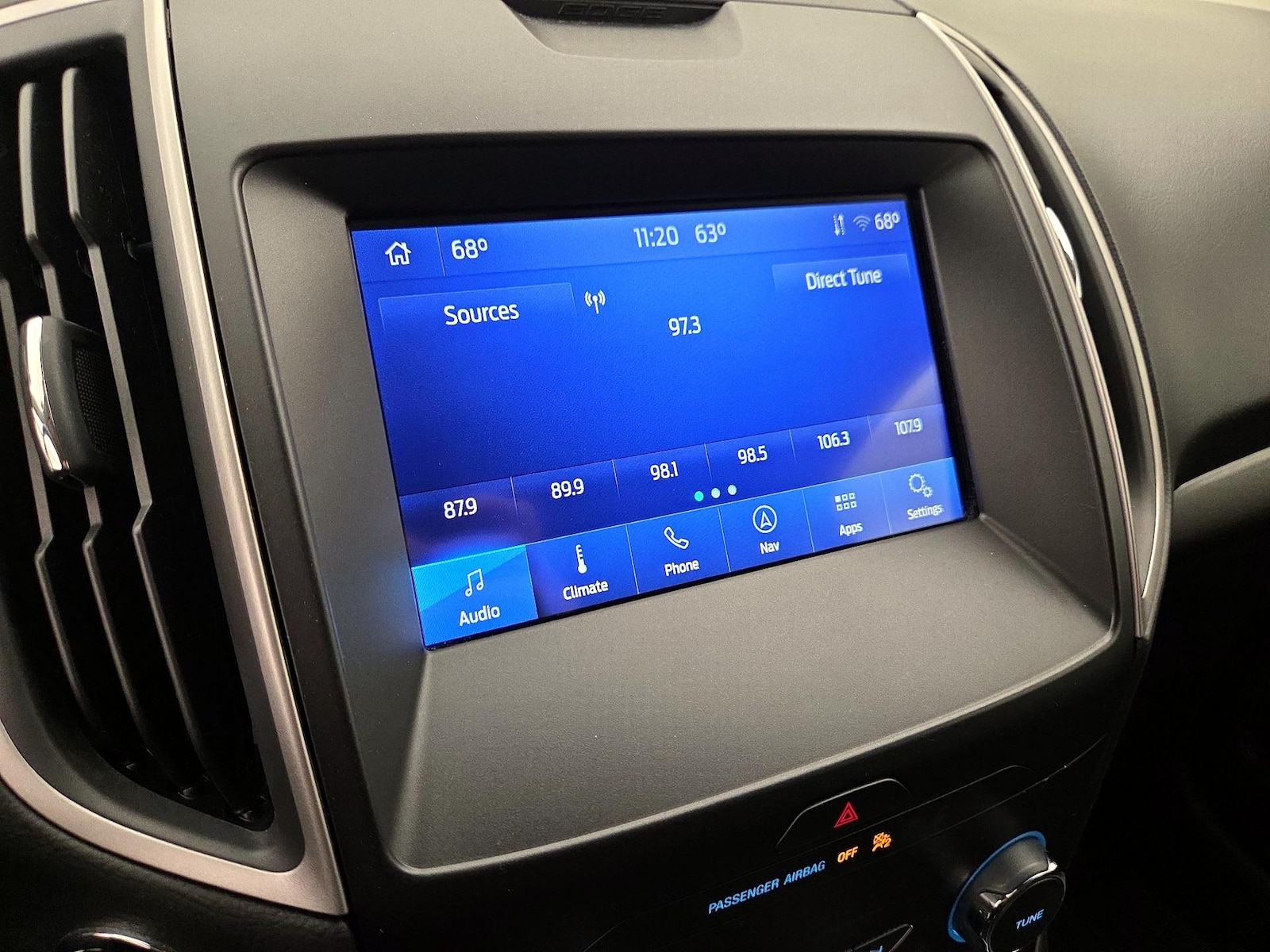 2020 Ford Edge SEL - Photo 16