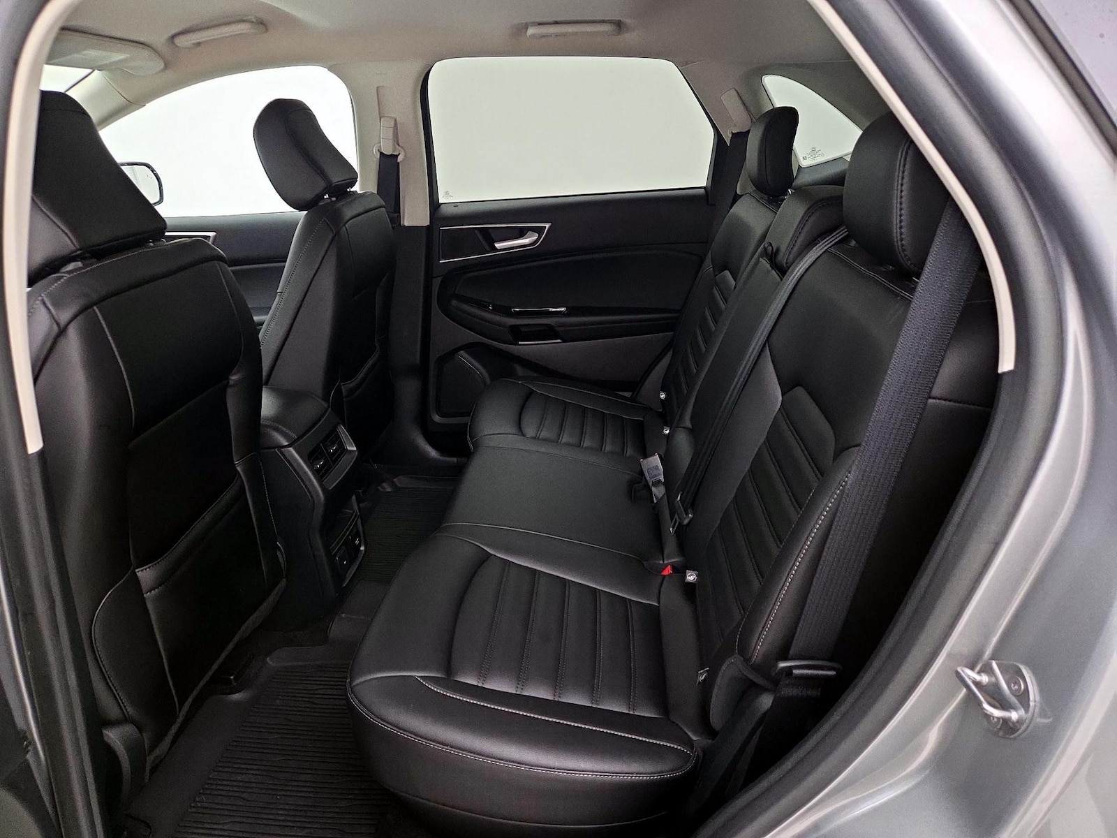 2020 Ford Edge SEL - Photo 20
