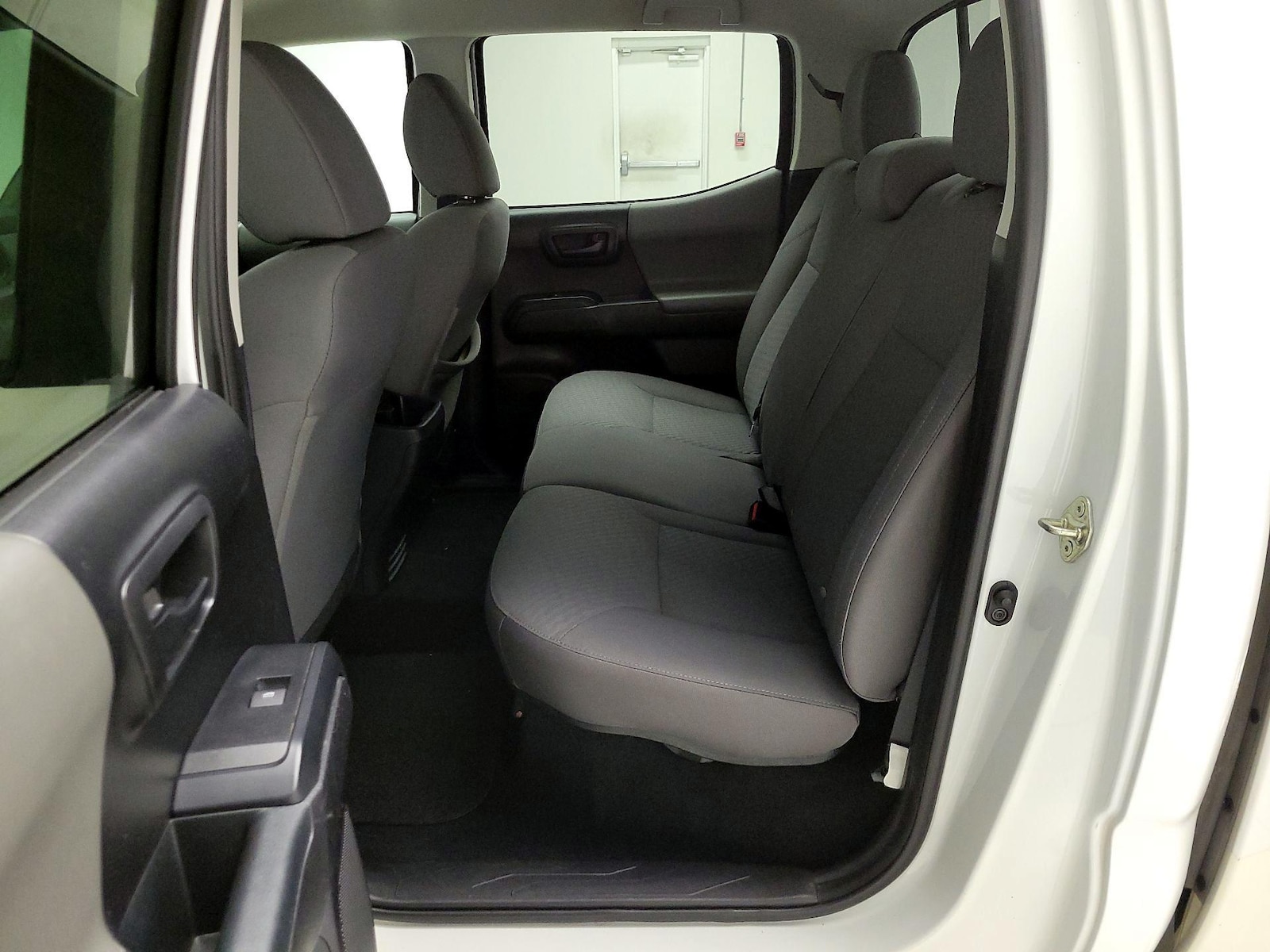 2020 Toyota Tacoma SR - Photo 19