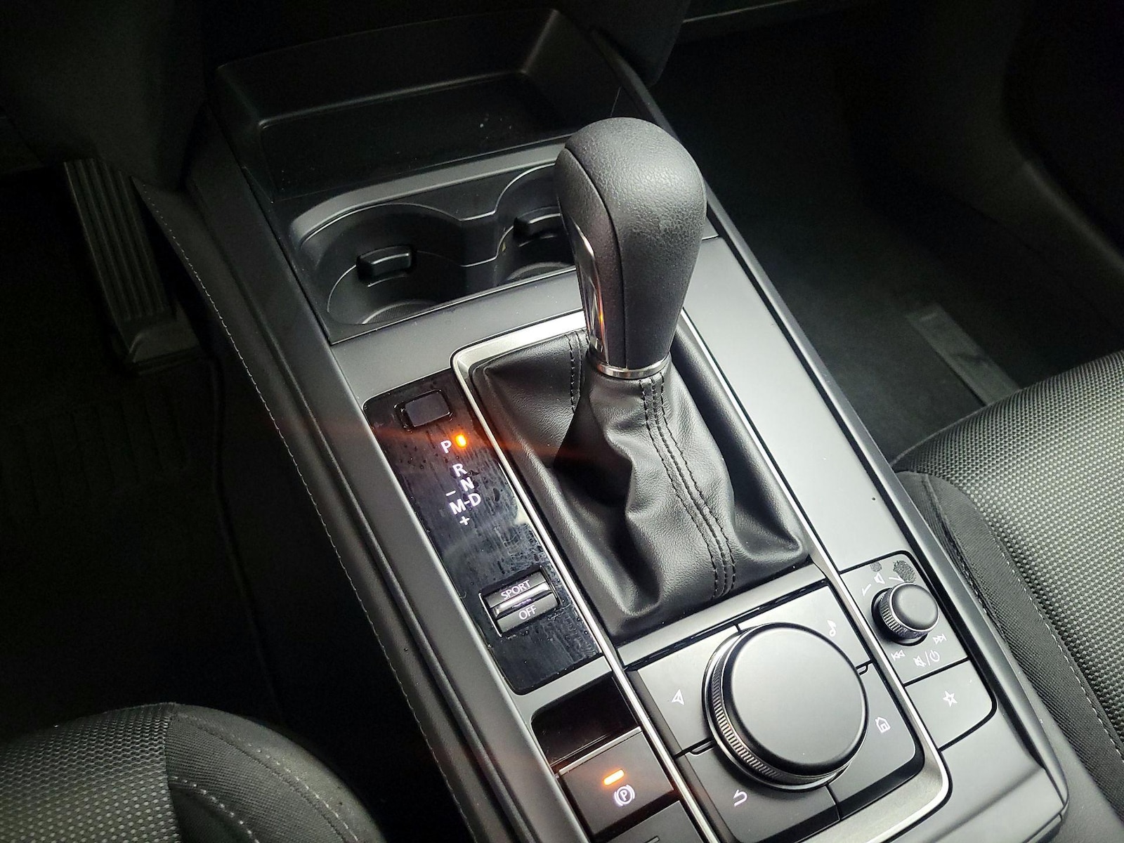 2024 Mazda CX-30 S - Photo 19