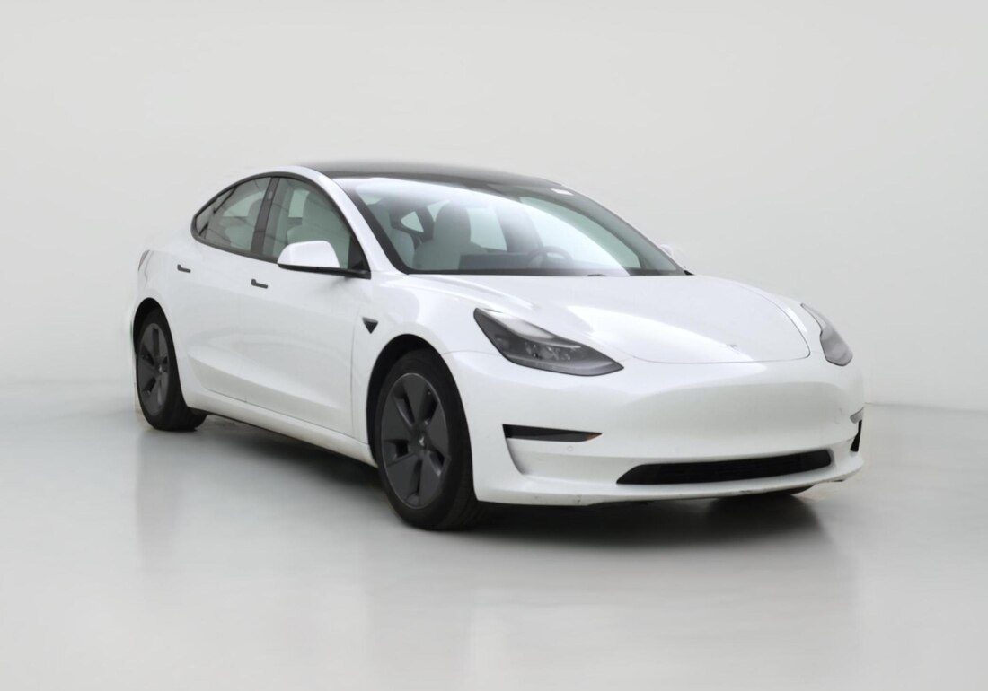 2021 Tesla Model 3 Long Range All-Wheel Drive in White — CarMax photo