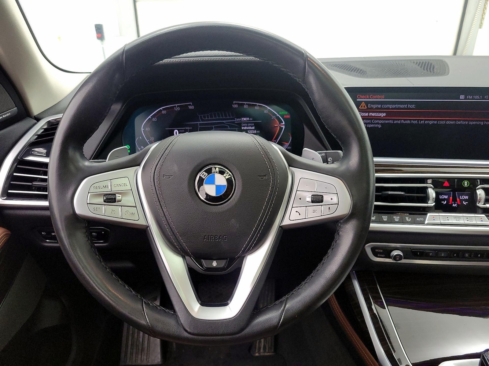 2021 BMW X7 40i - Photo 11
