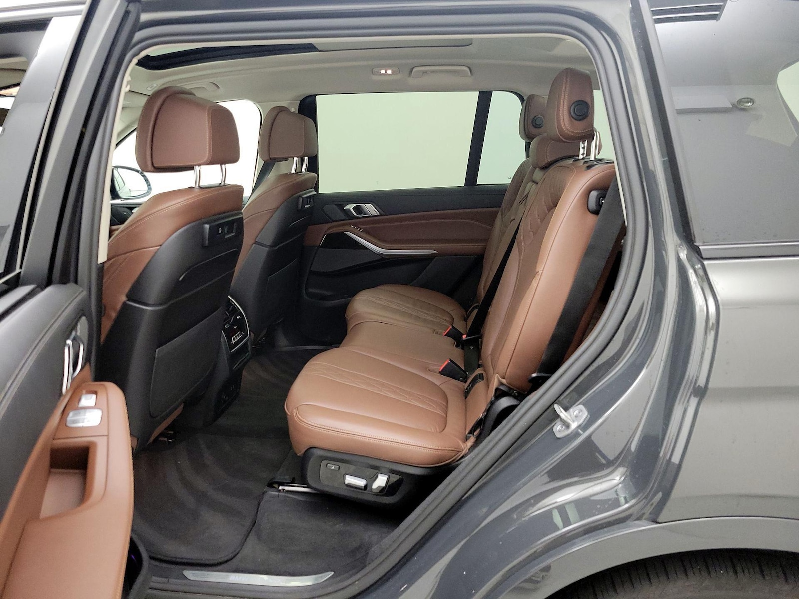 2021 BMW X7 40i - Photo 22
