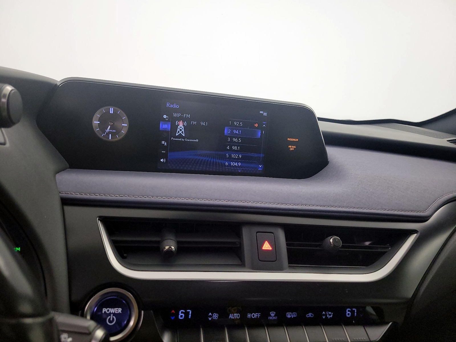 2022 Lexus UX Hybrid 250h - Photo 16