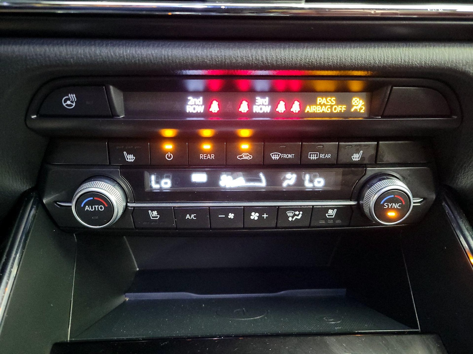 2021 Mazda CX-9 Carbon Edition - Photo 18