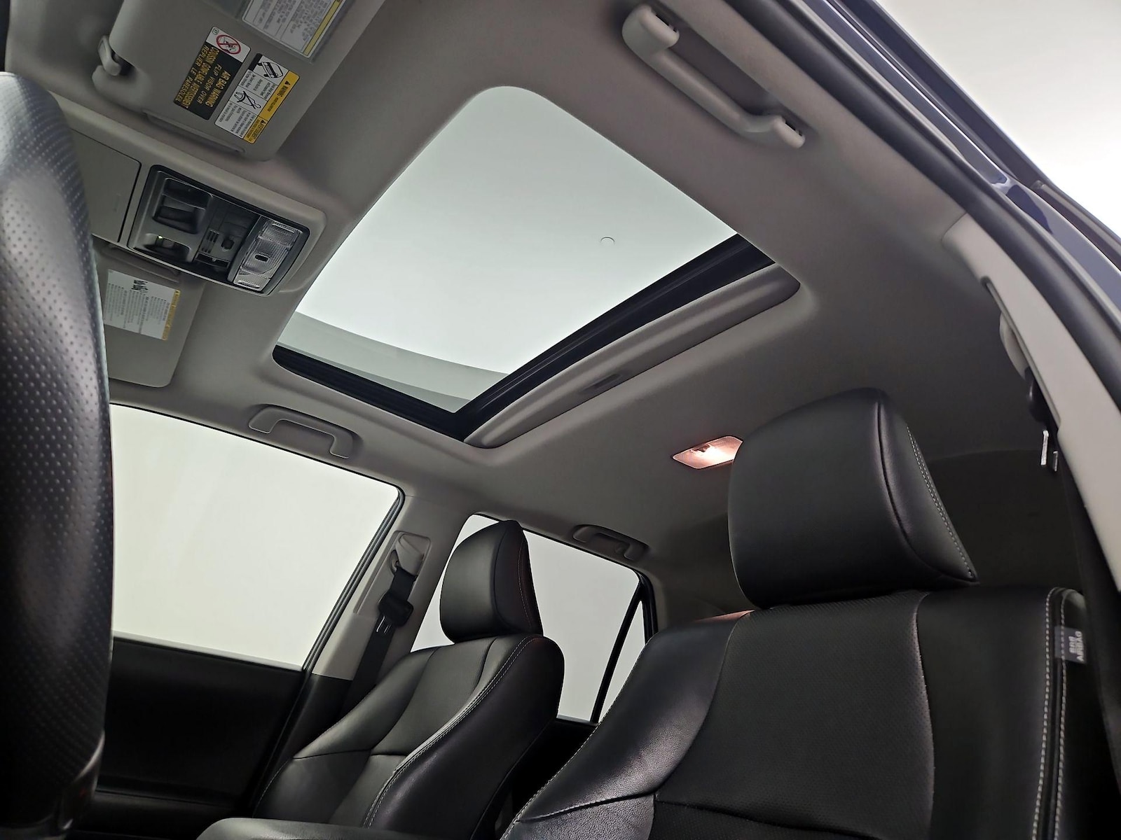 Sunroof(s) & Overhead Airbags