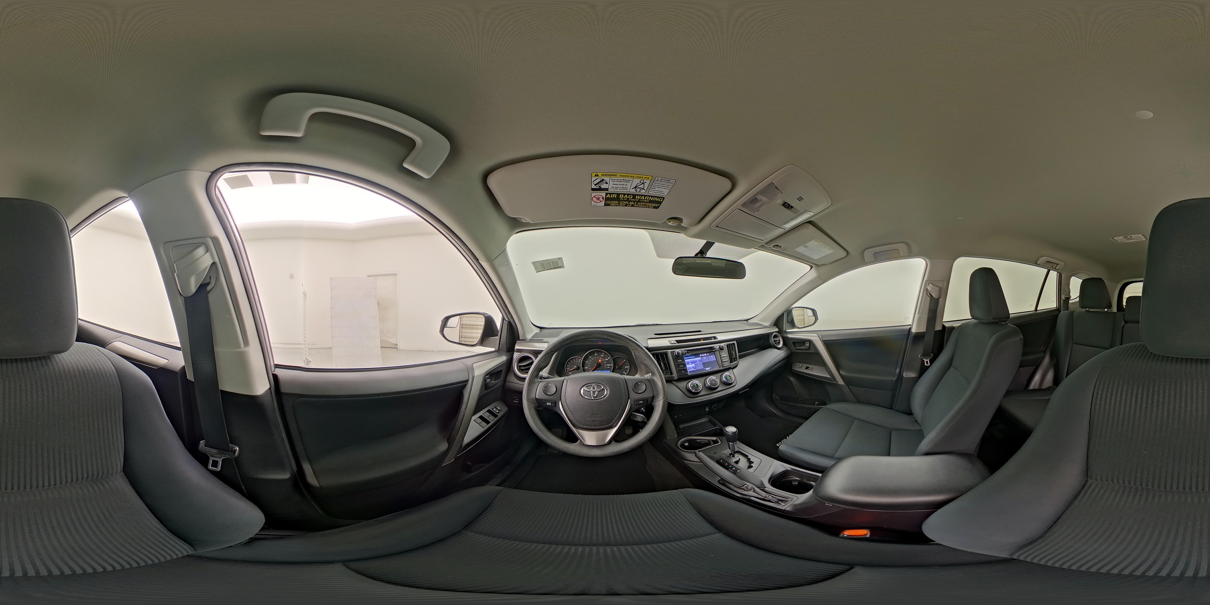 2016 Toyota RAV4 LE - Photo 26