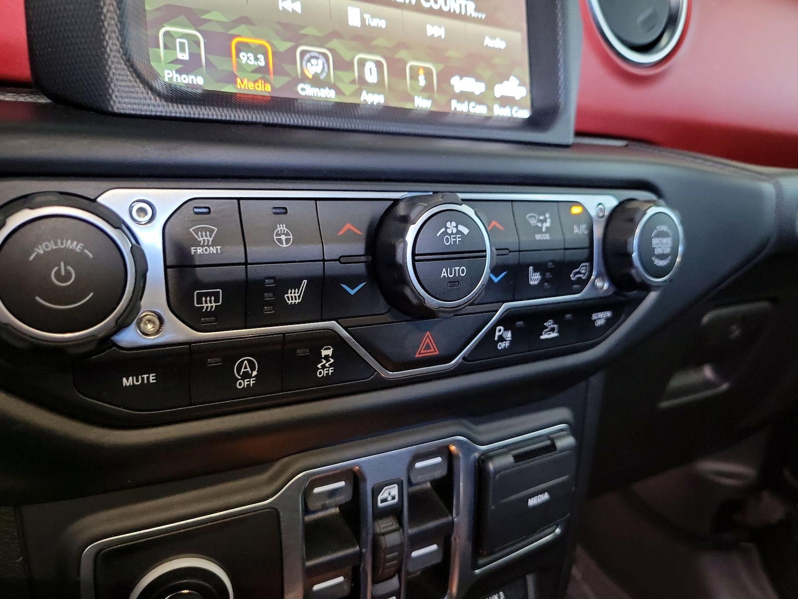 2020 Jeep Gladiator Rubicon - Photo 18