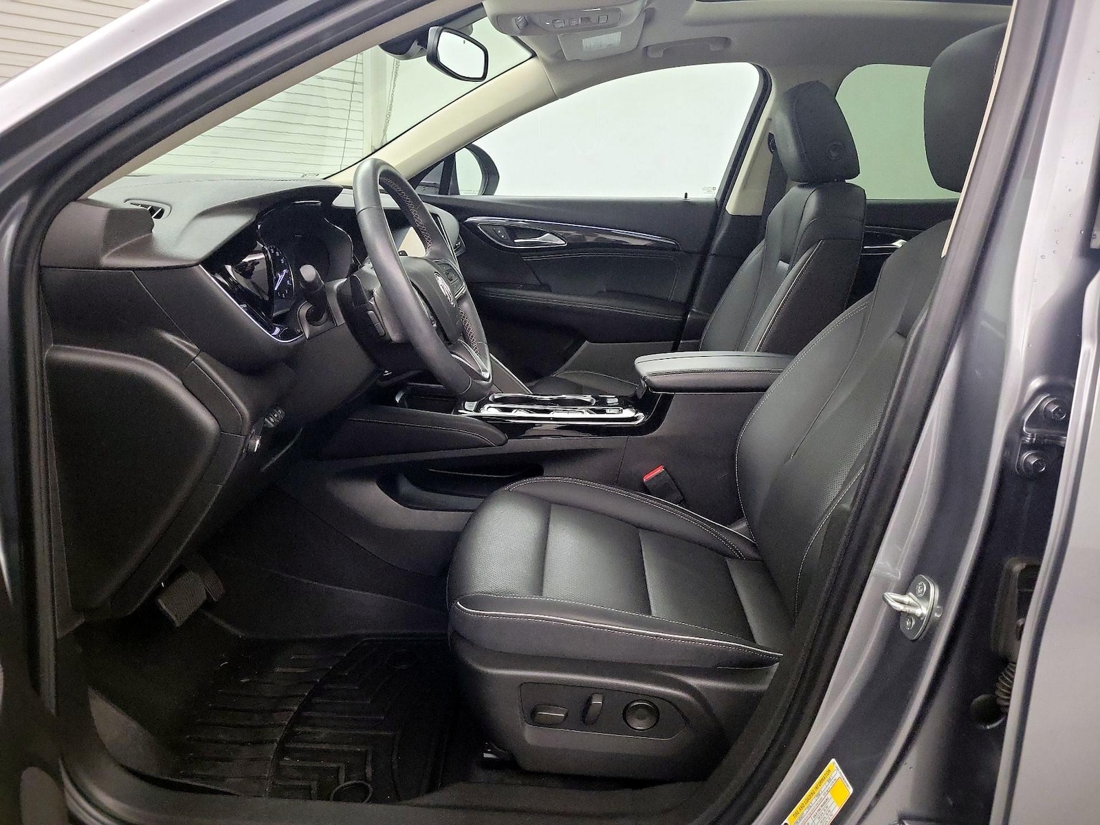 2022 Buick Envision Essence - Photo 10