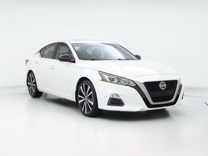 2020 Nissan Altima SR