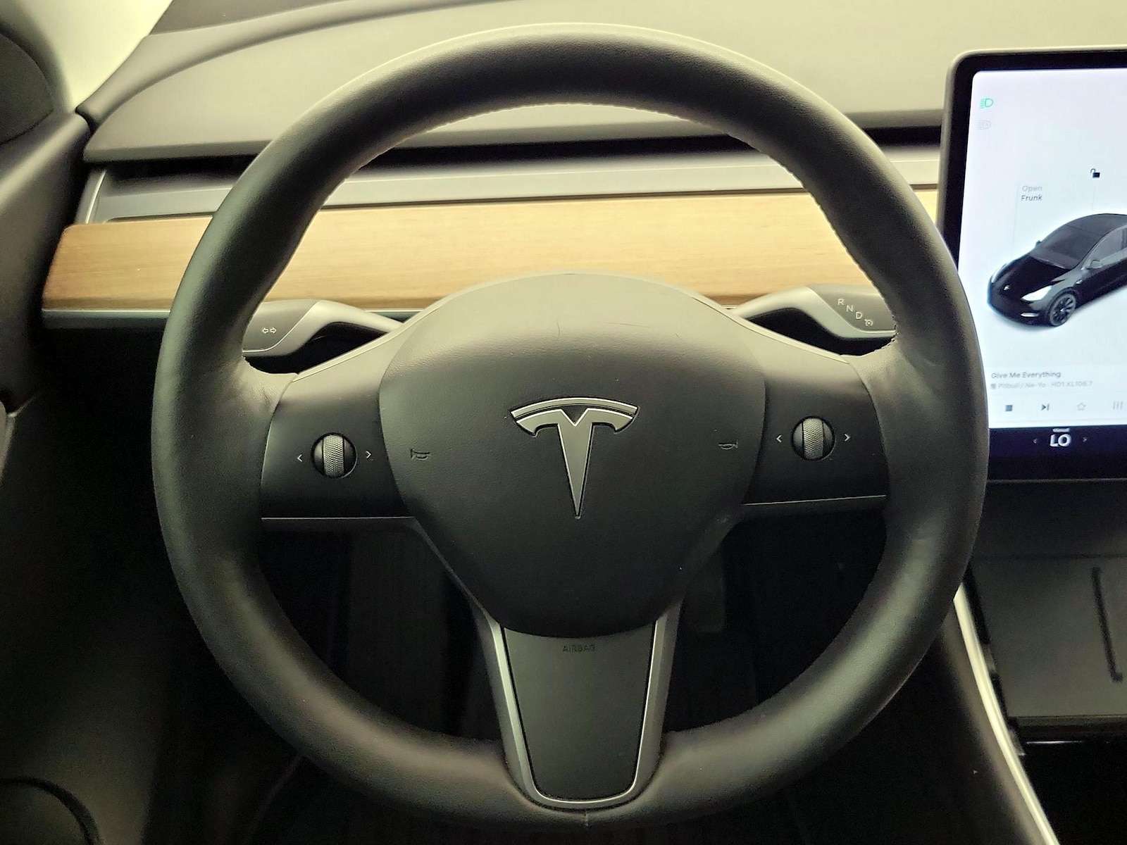 2021 Tesla Model Y Long Range - Photo 11