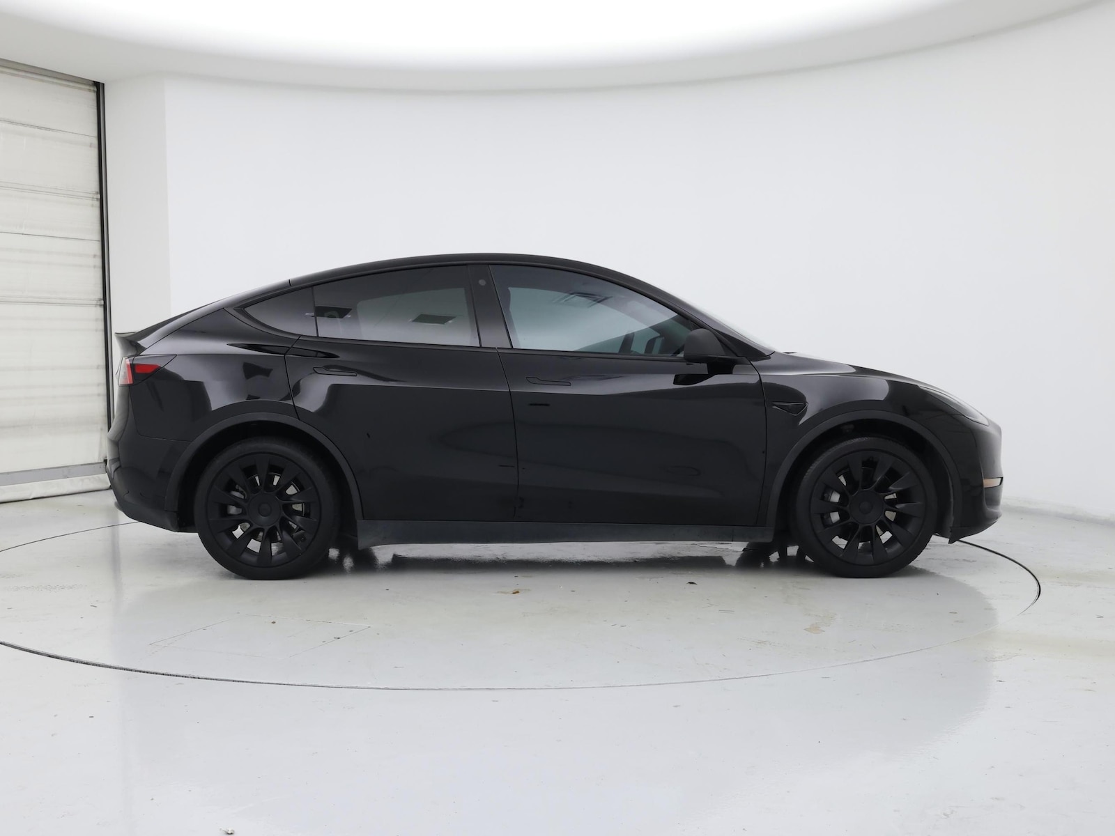 2021 Tesla Model Y Long Range - Photo 8