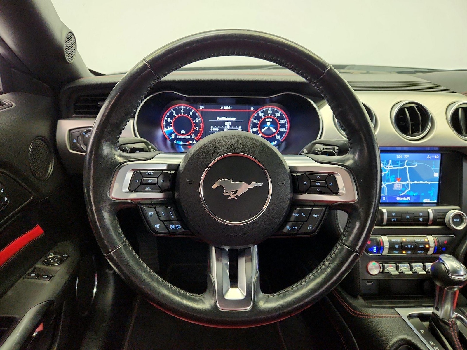 2022 Ford Mustang EcoBoost Premium - Photo 11