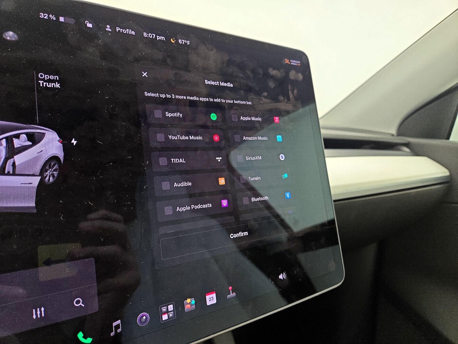 2021 Tesla Model Y Long Range - Photo 16