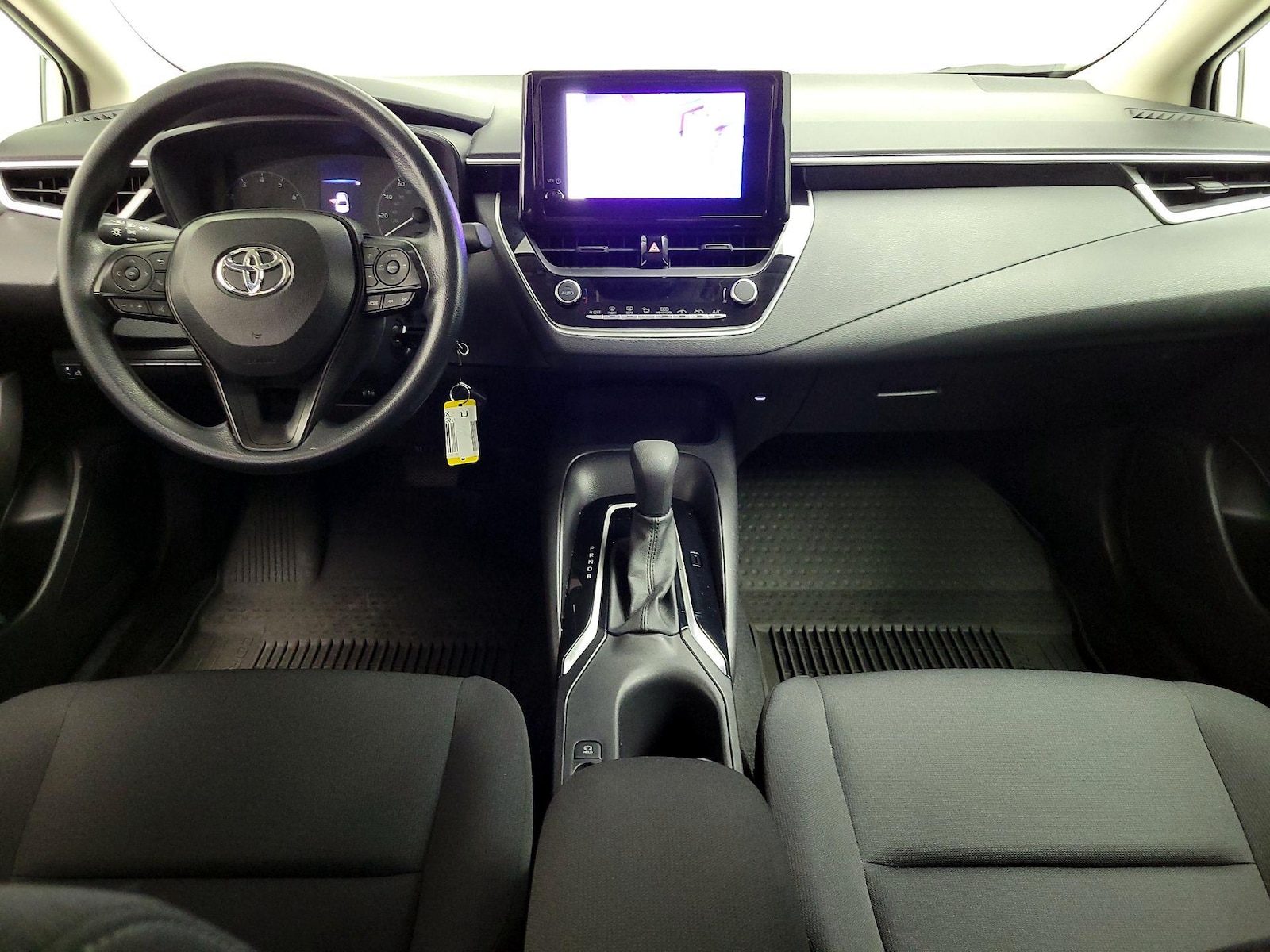 2024 Toyota Corolla LE - Photo 10