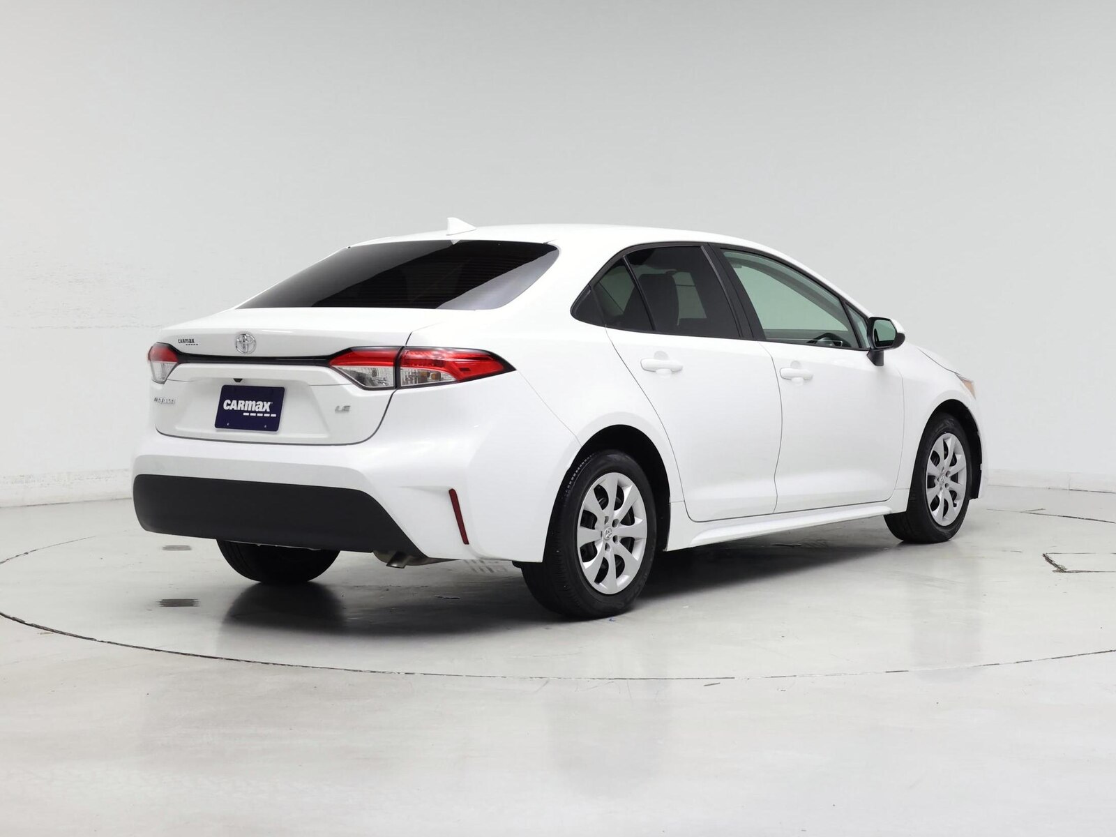 2024 Toyota Corolla LE - Photo 9