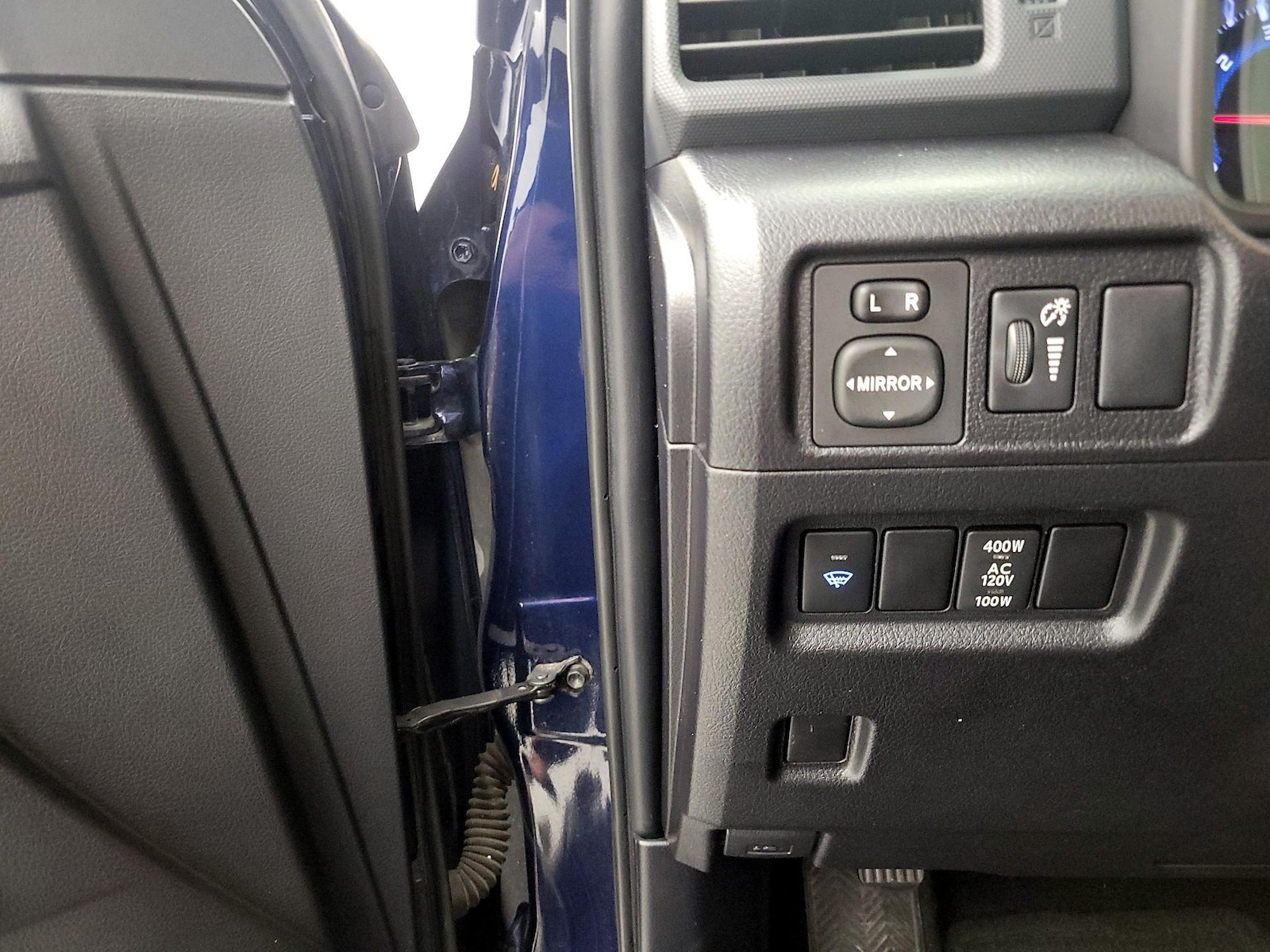 2018 Toyota 4Runner SR5 Premium - Photo 14