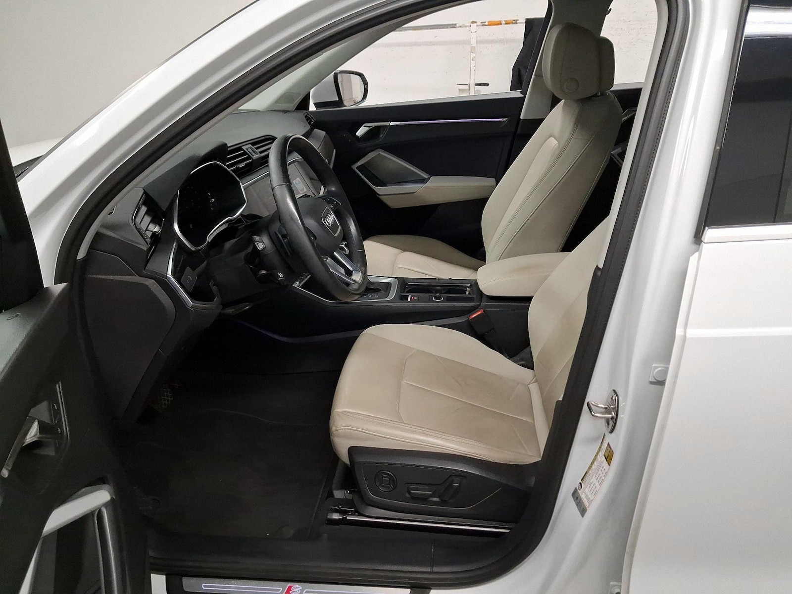 2022 Audi Q3 S Line Premium Plus - Photo 12