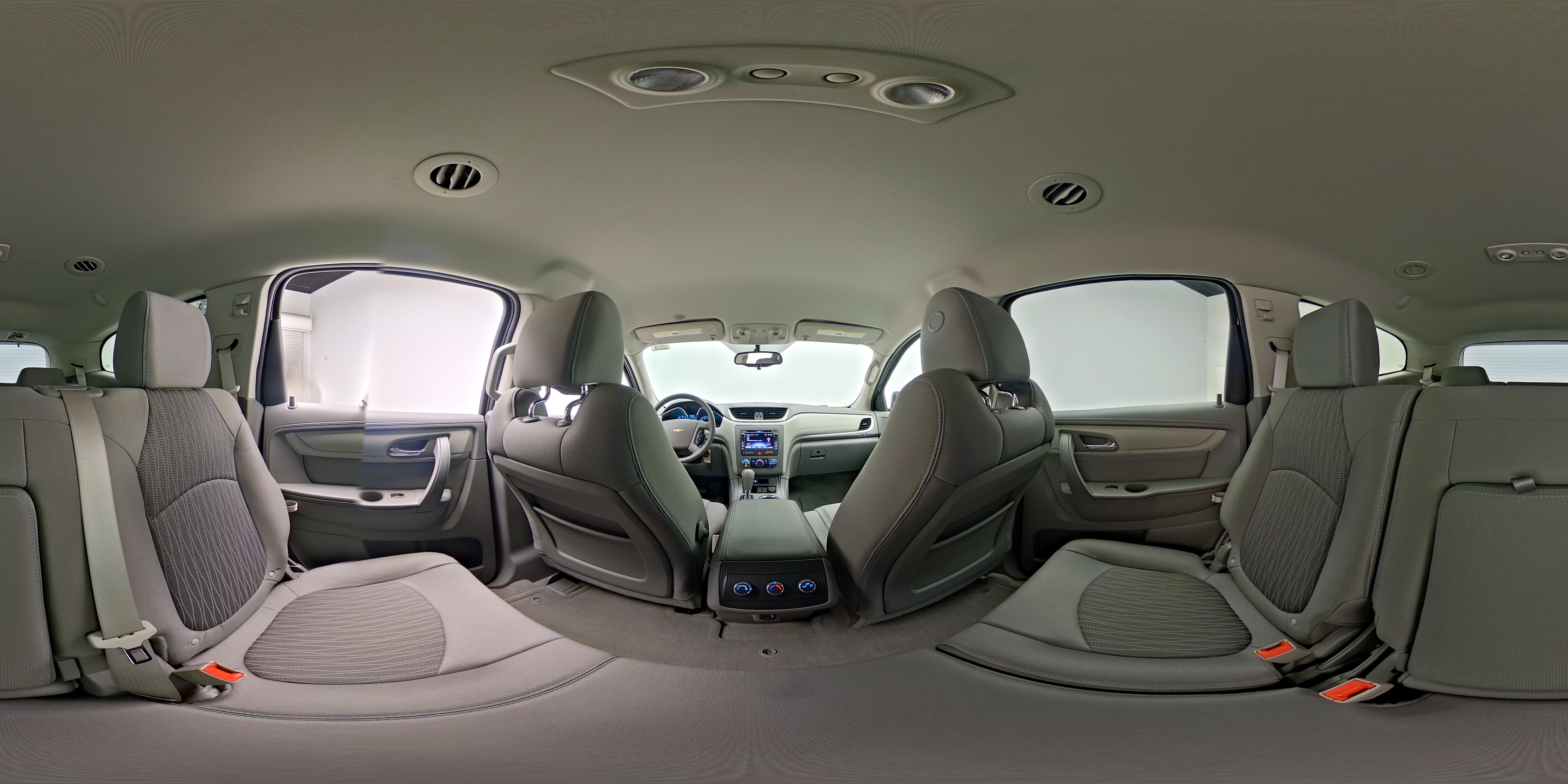 2017 Chevrolet Traverse LS - Photo 23