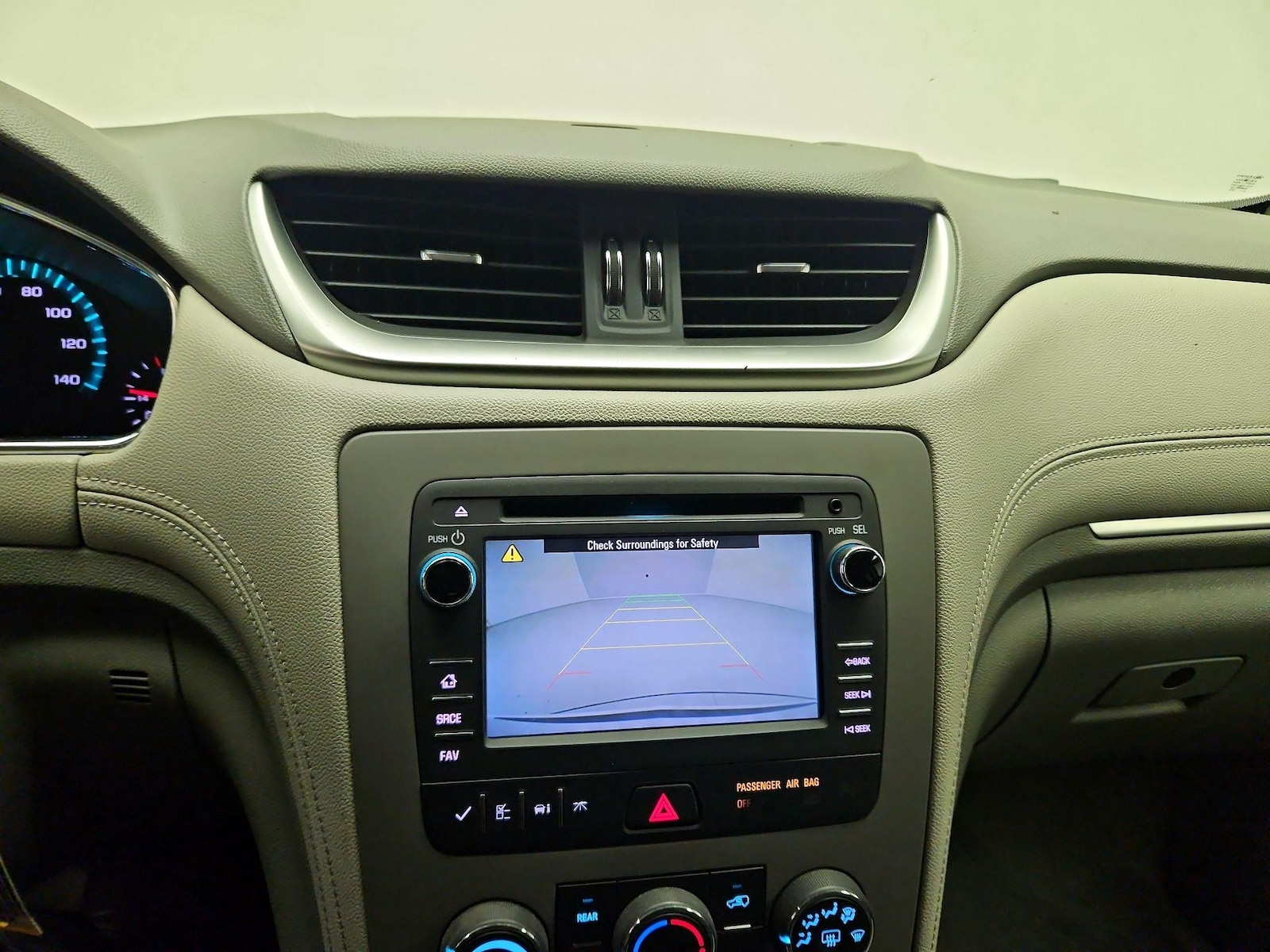 2017 Chevrolet Traverse LS - Photo 14