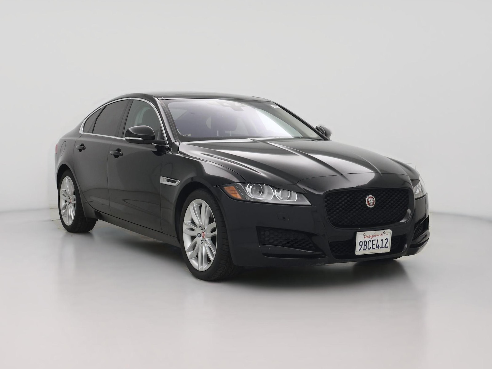 2017 Jaguar XF Prestige
