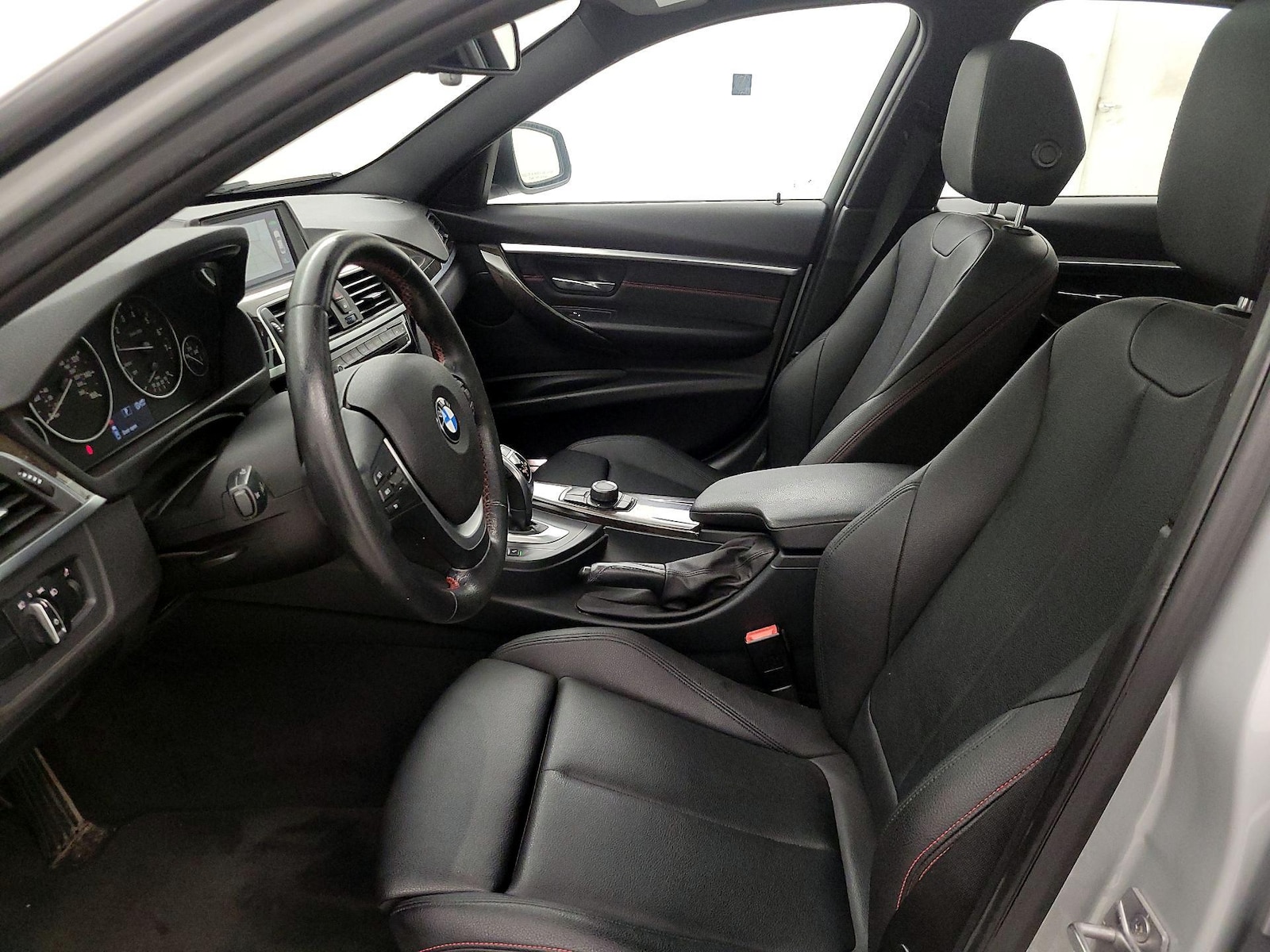 2016 BMW 3 Series 328i - Photo 12