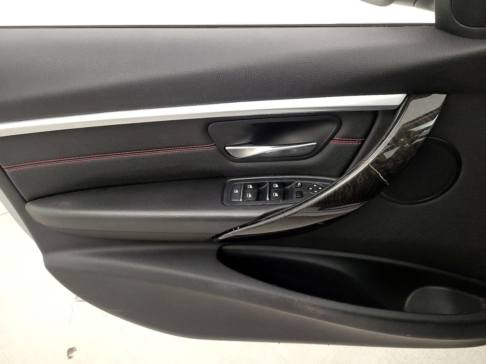 2016 BMW 3 Series 328i - Photo 13