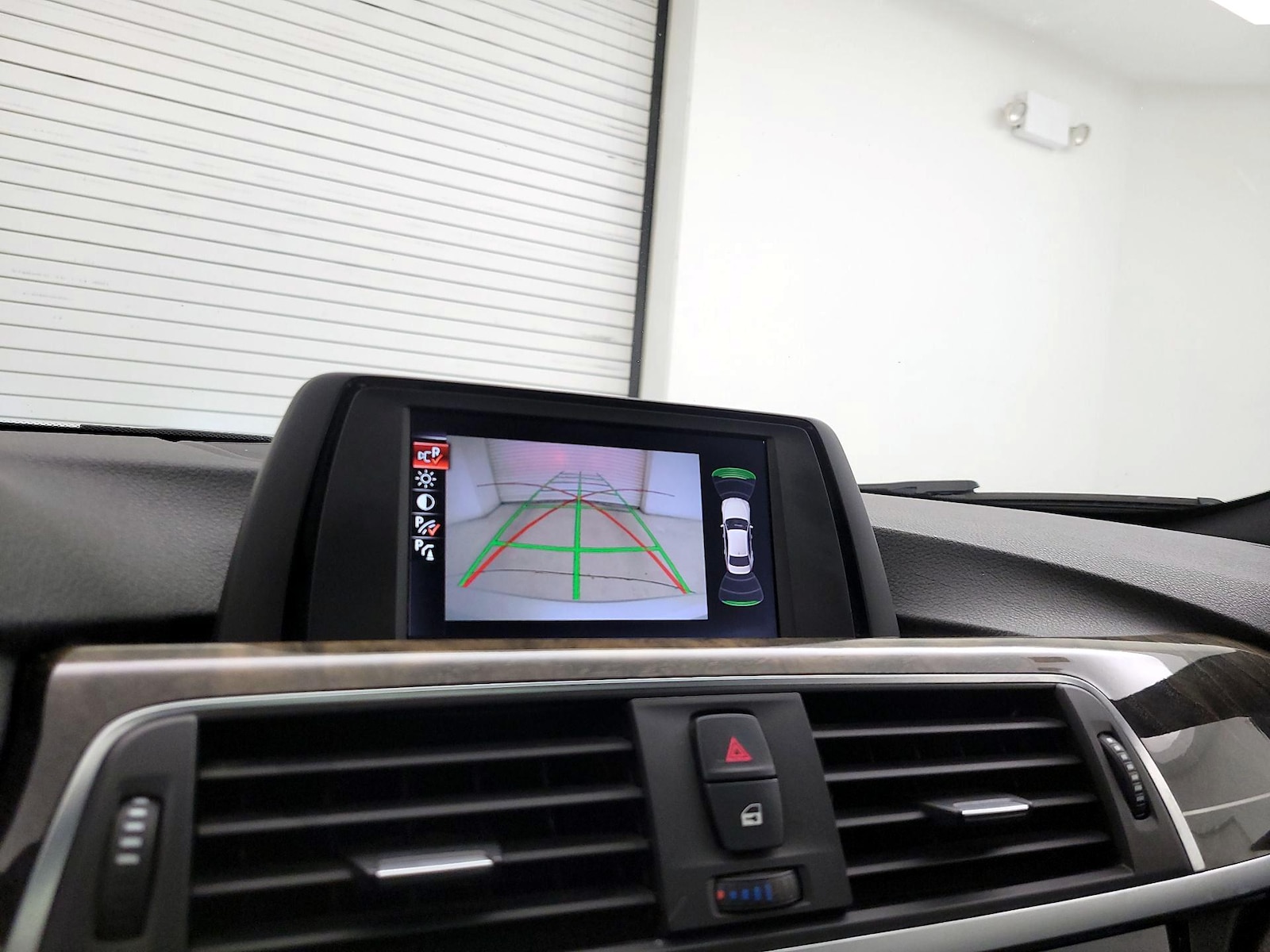 2016 BMW 3 Series 328i - Photo 15