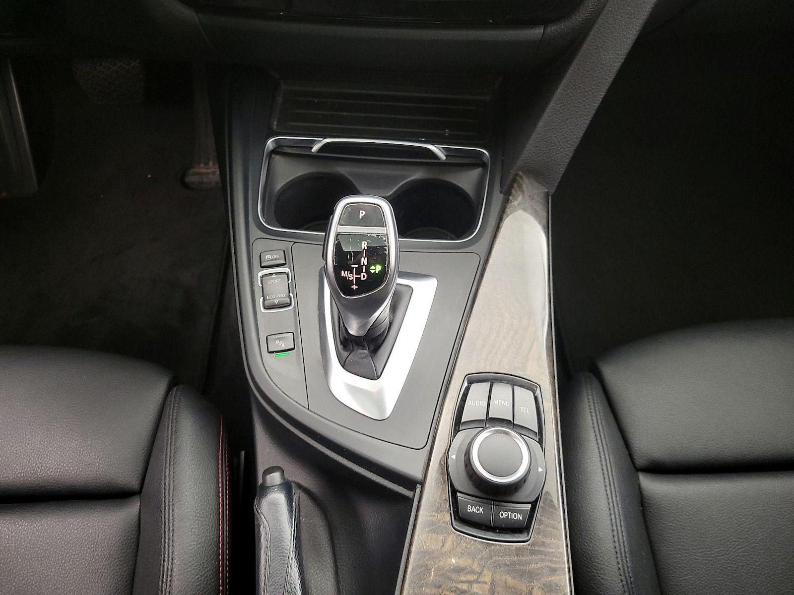 2016 BMW 3 Series 328i - Photo 18