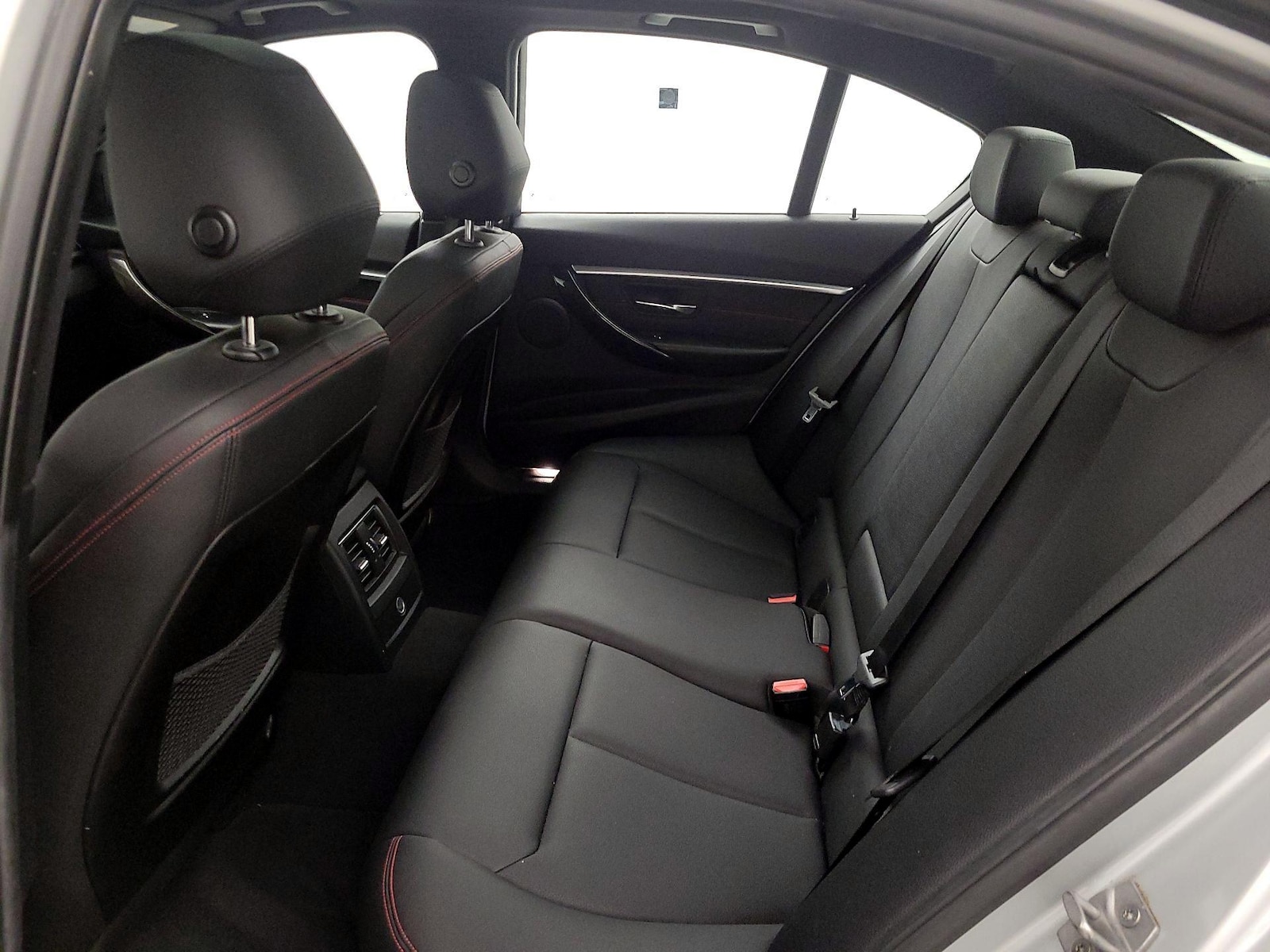 2016 BMW 3 Series 328i - Photo 21