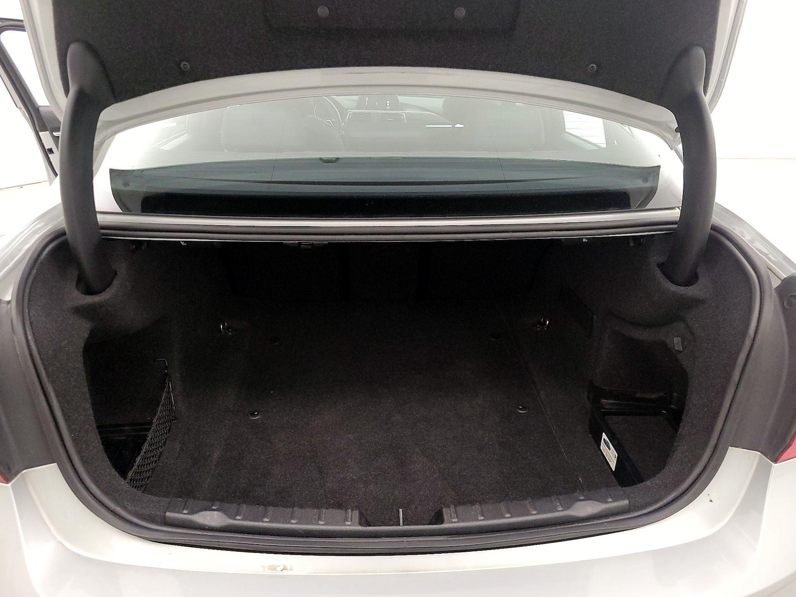 2016 BMW 3 Series 328i - Photo 22