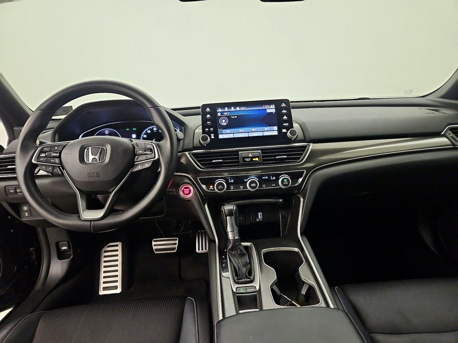 Apple CarPlay® & Android Auto™