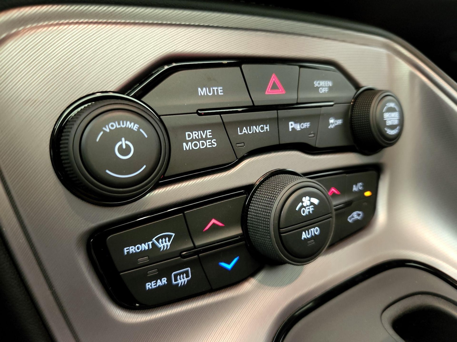 2023 Dodge Challenger R/T - Photo 16