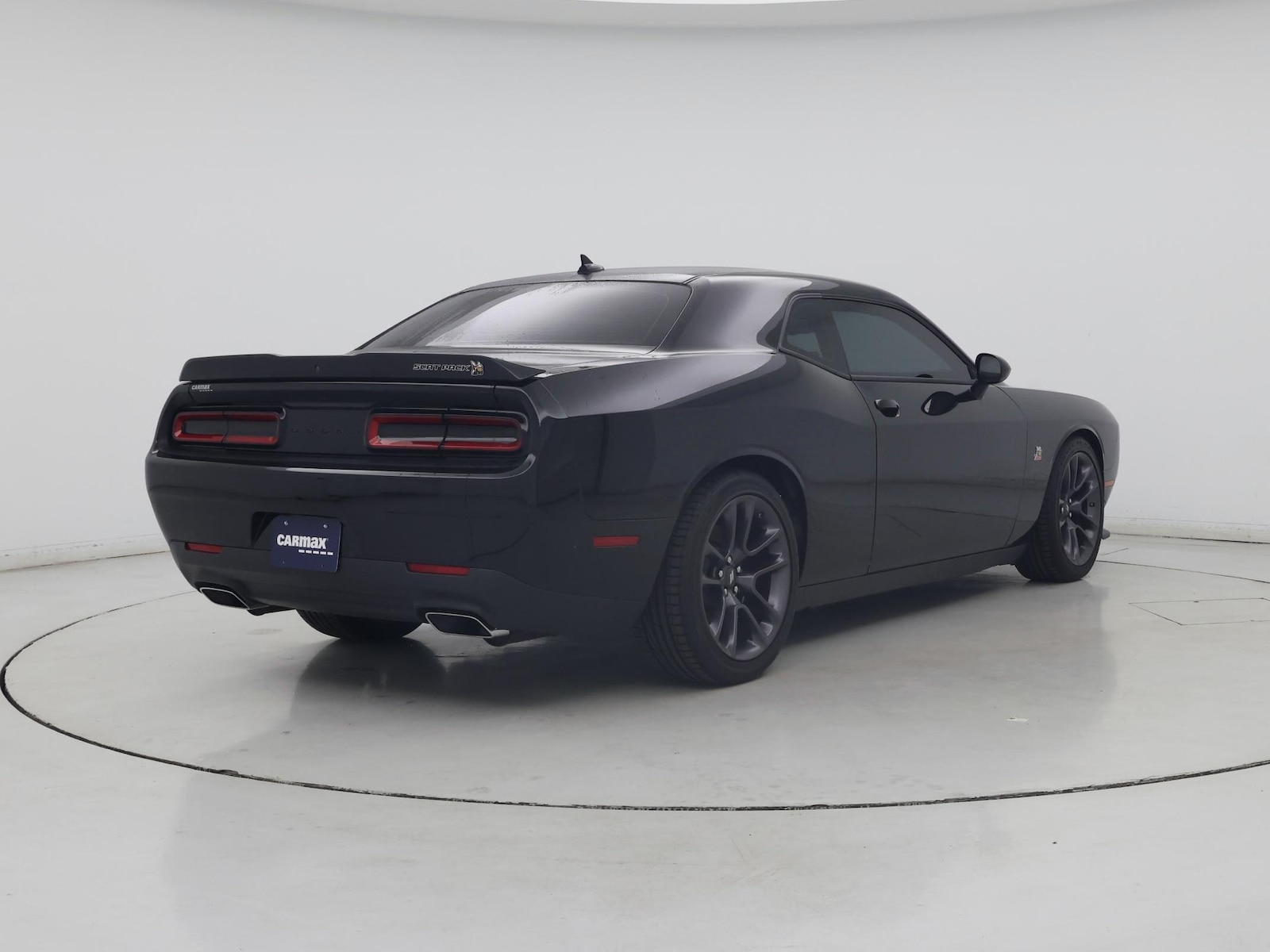 2023 Dodge Challenger R/T - Photo 9