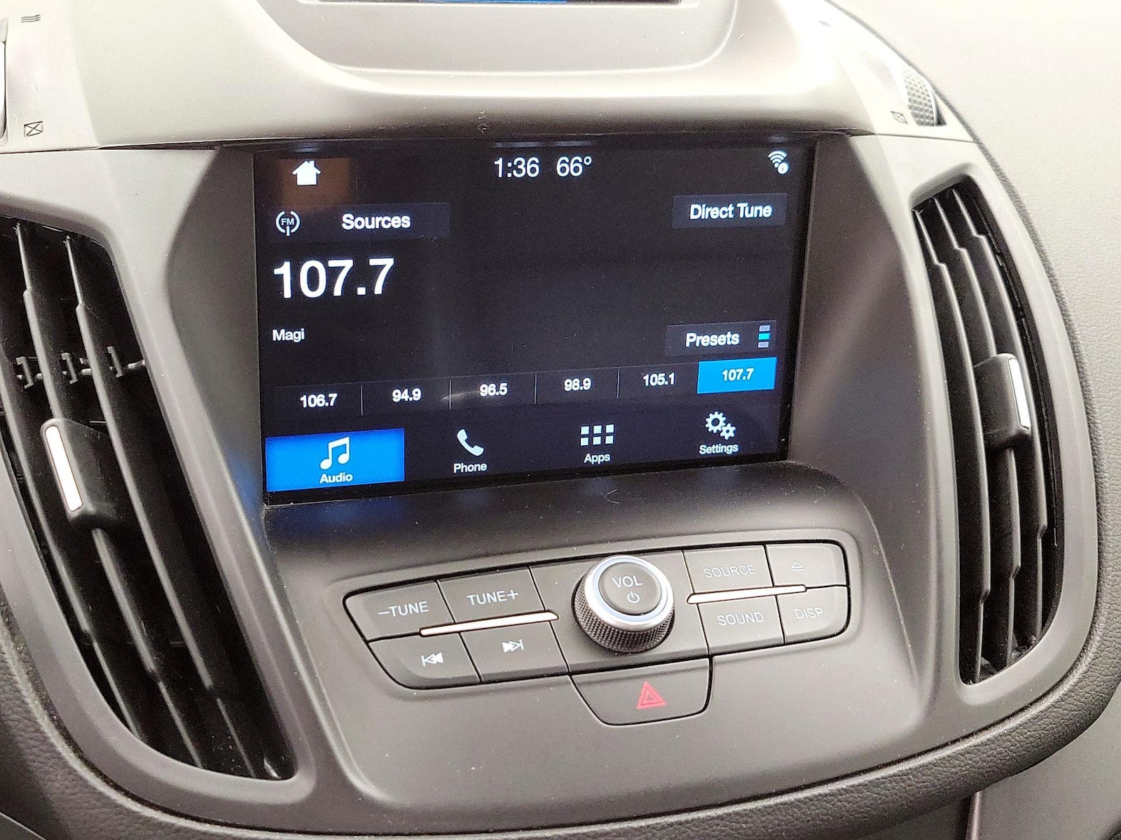 2018 Ford Escape SEL - Photo 16