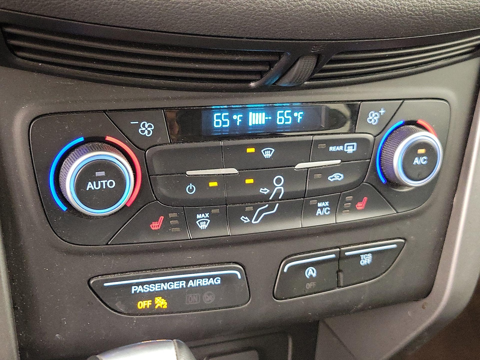 2018 Ford Escape SEL - Photo 17
